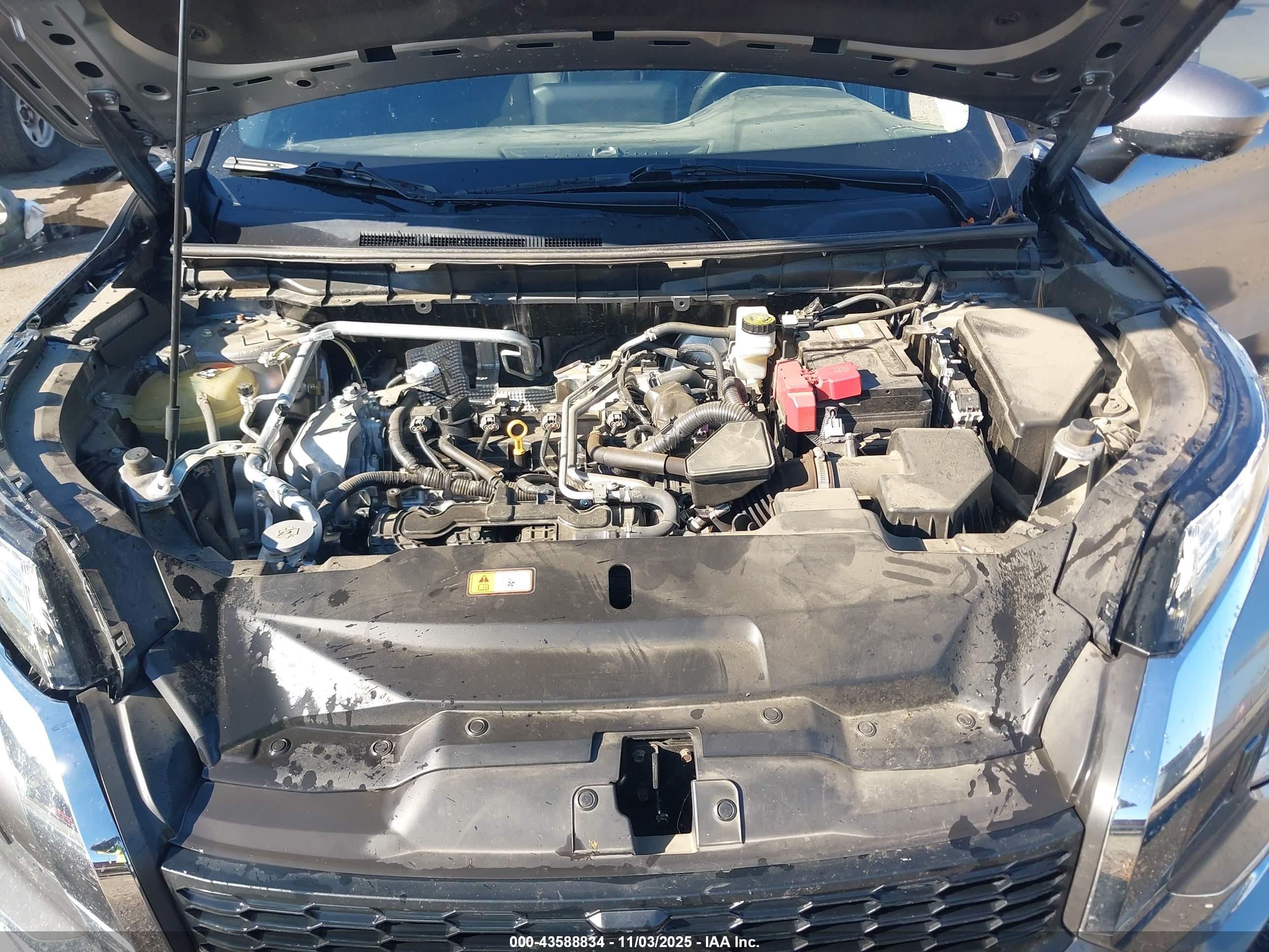MITSUBISHI OUTLANDER image 10