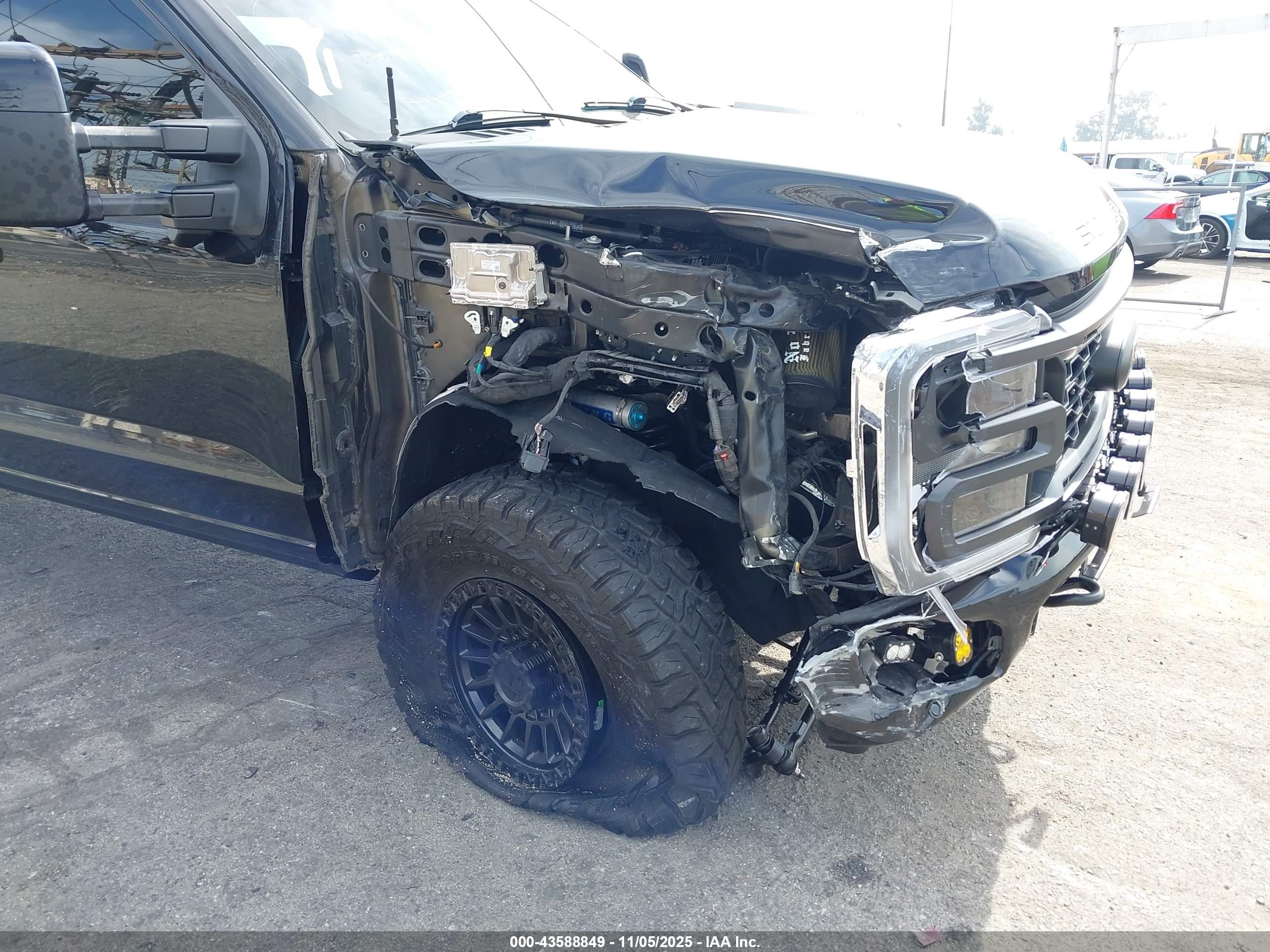 FORD F-250 image 6