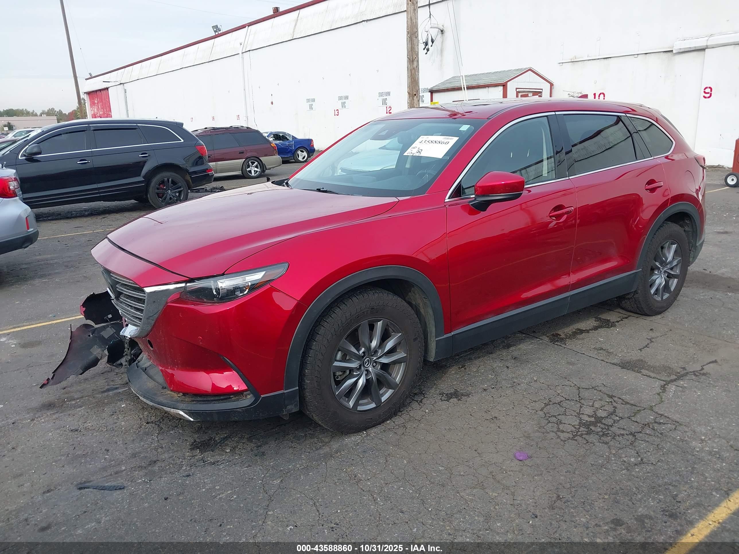 MAZDA CX-9 image 2