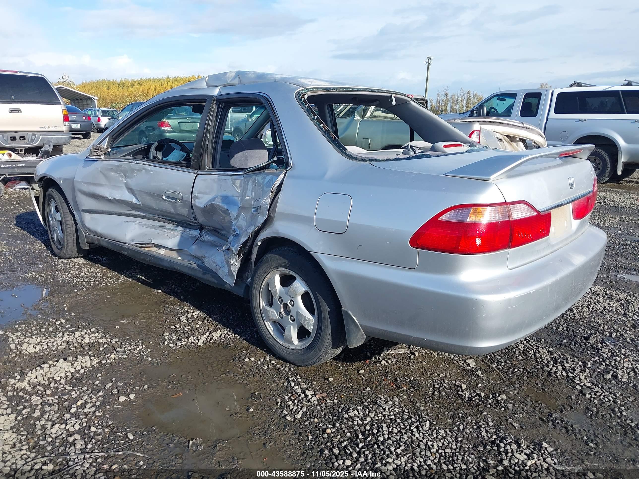HONDA ACCORD image 3