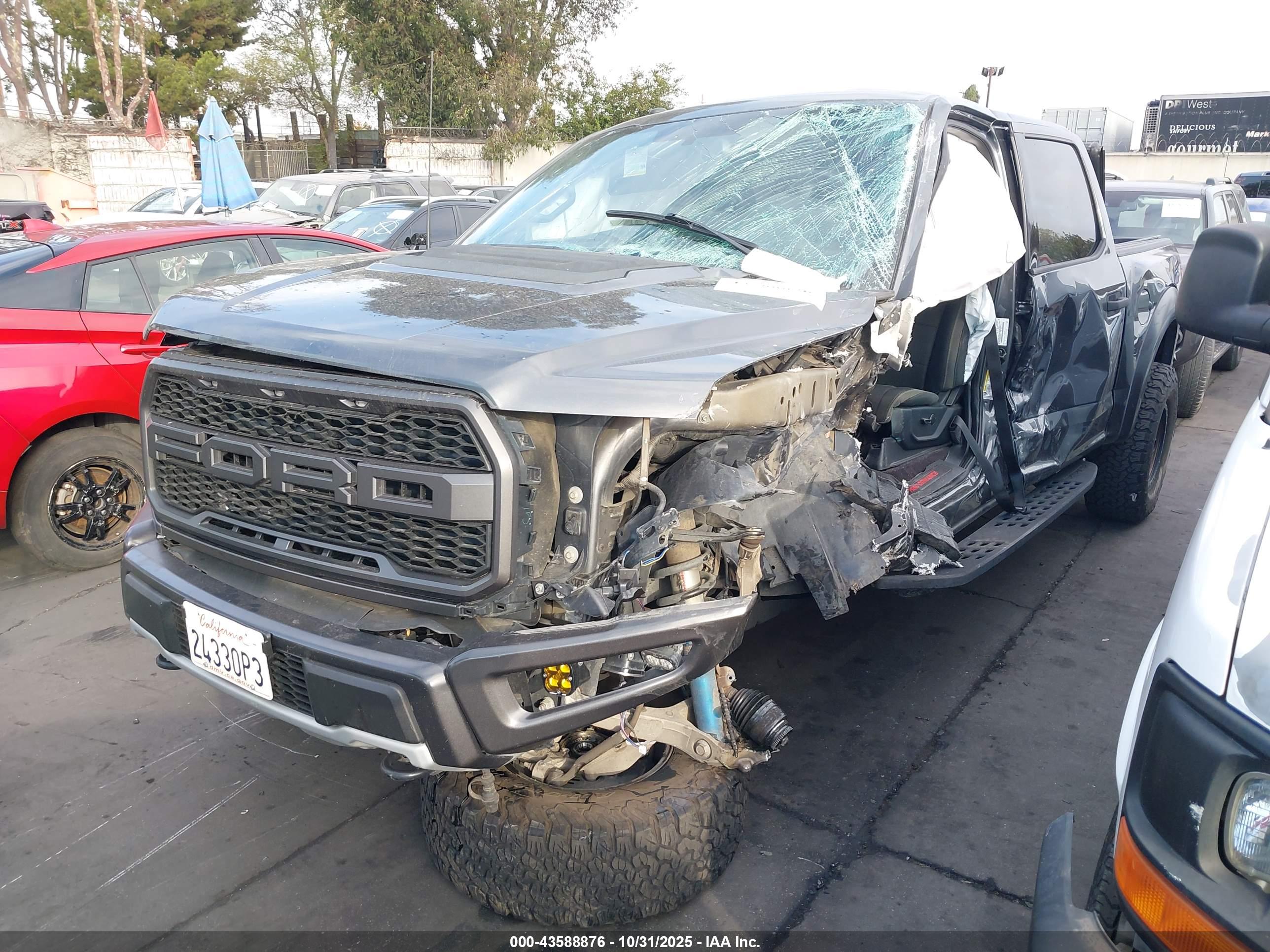 FORD F-150 image 2