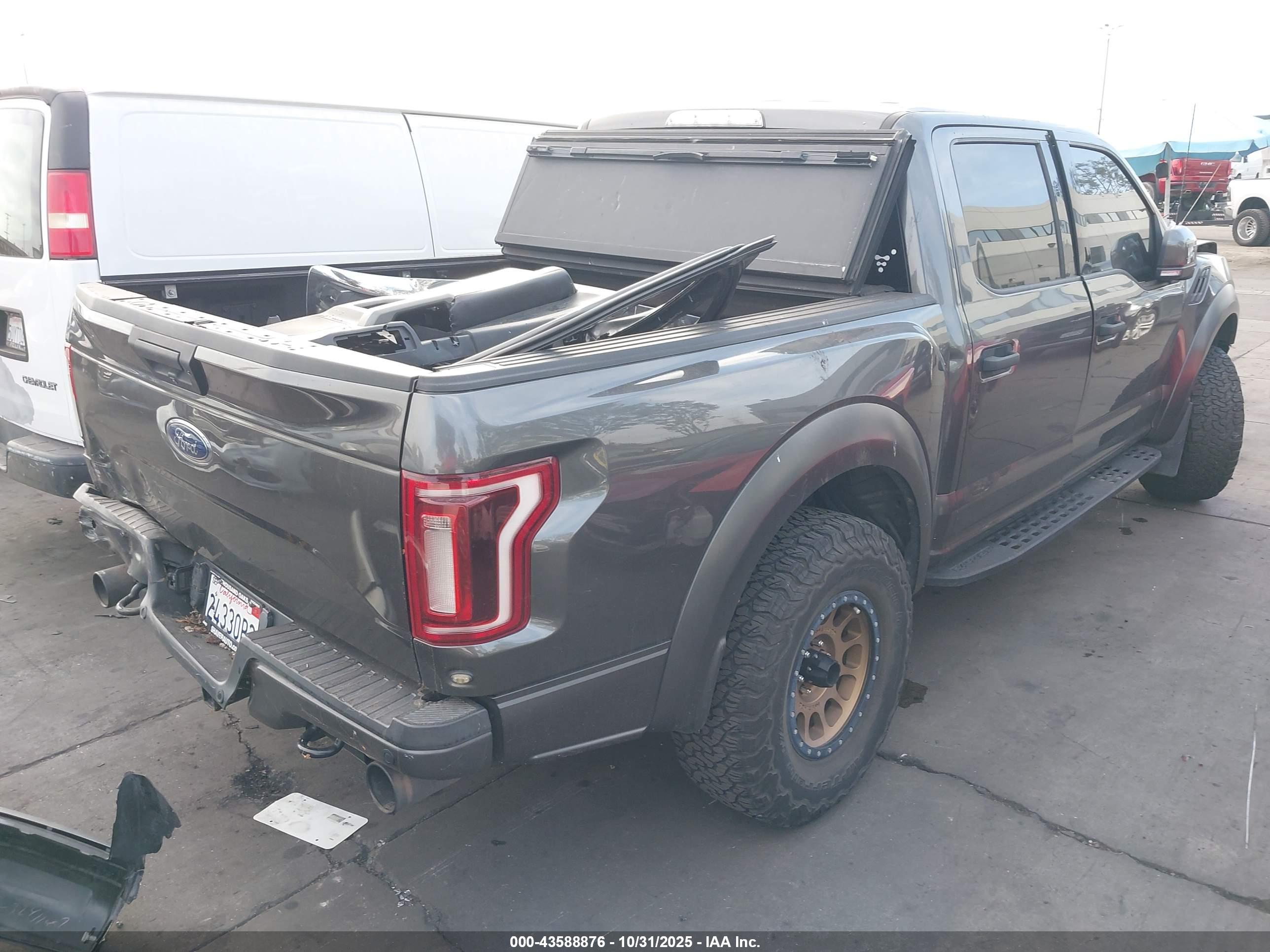 FORD F-150 image 4