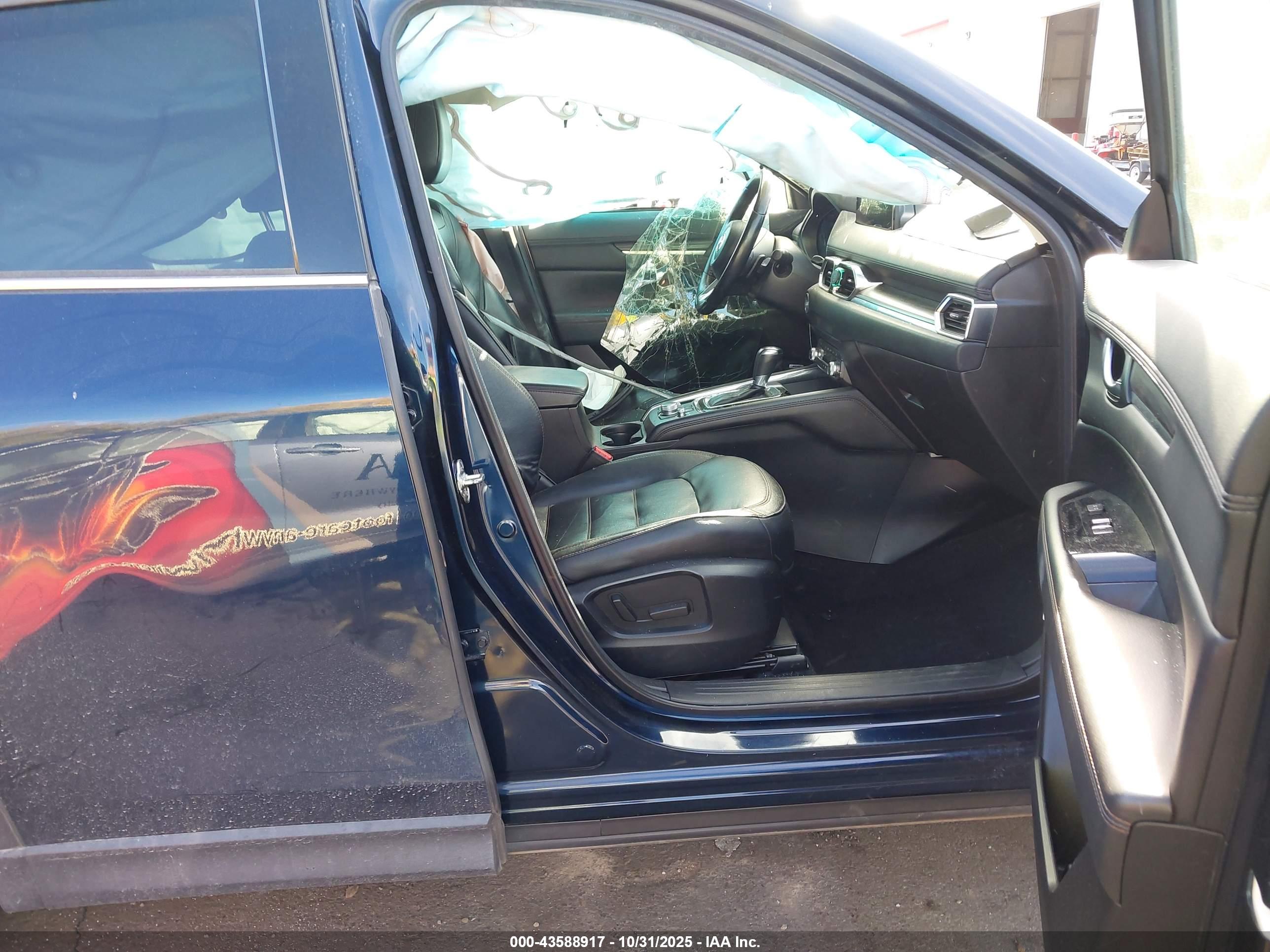 MAZDA CX-5 image 5