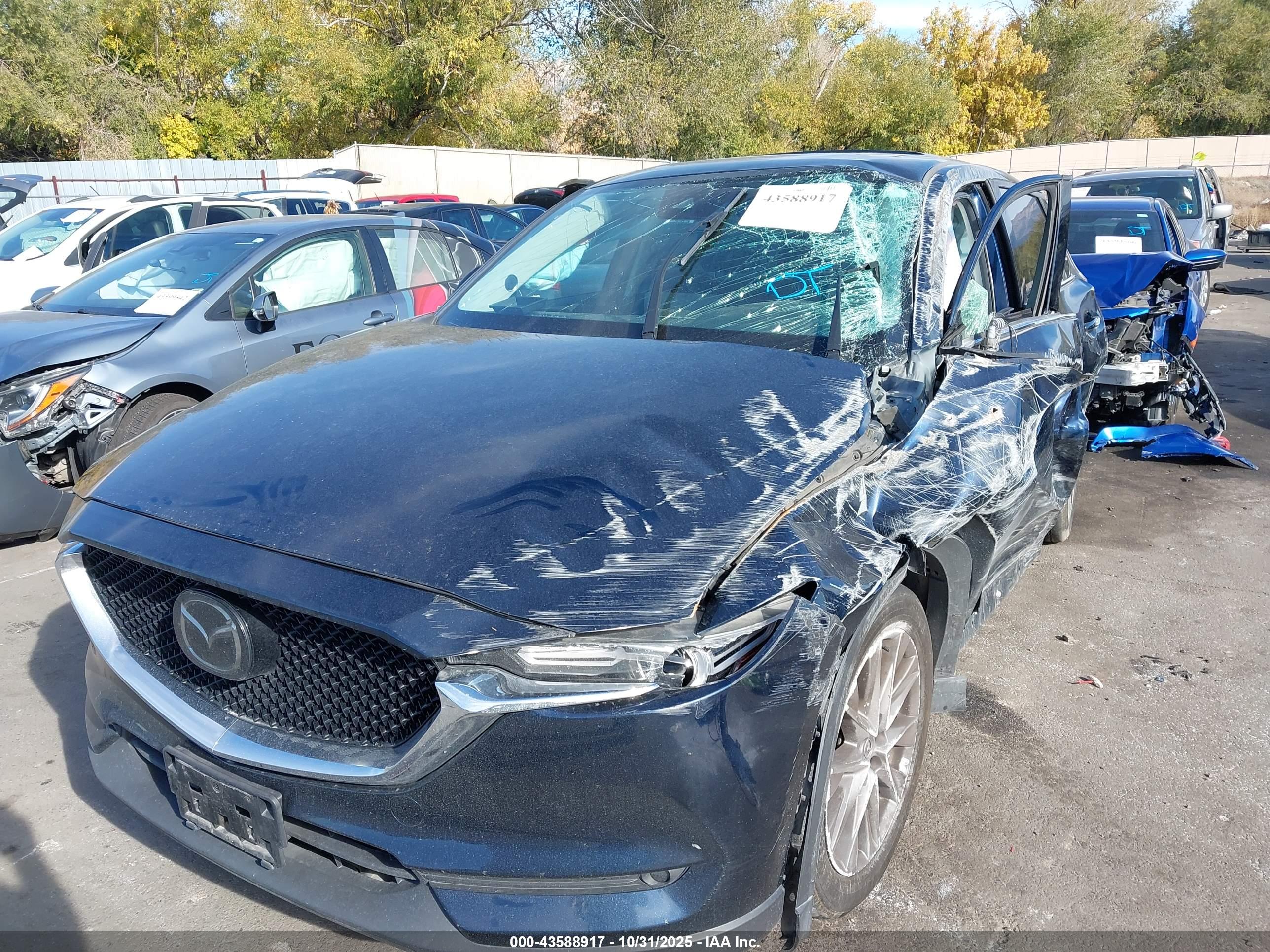 MAZDA CX-5 image 6