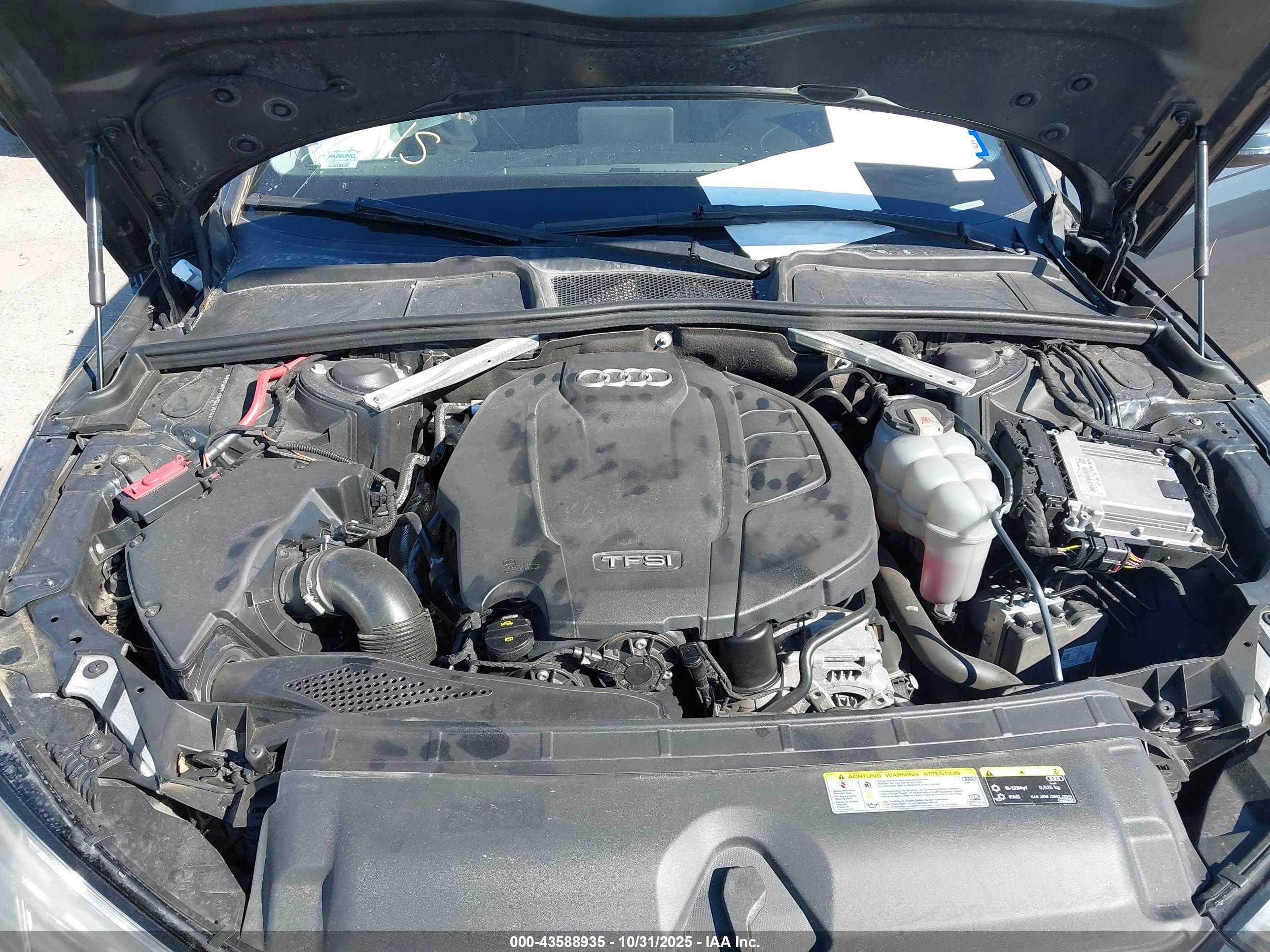 AUDI A4 image 10