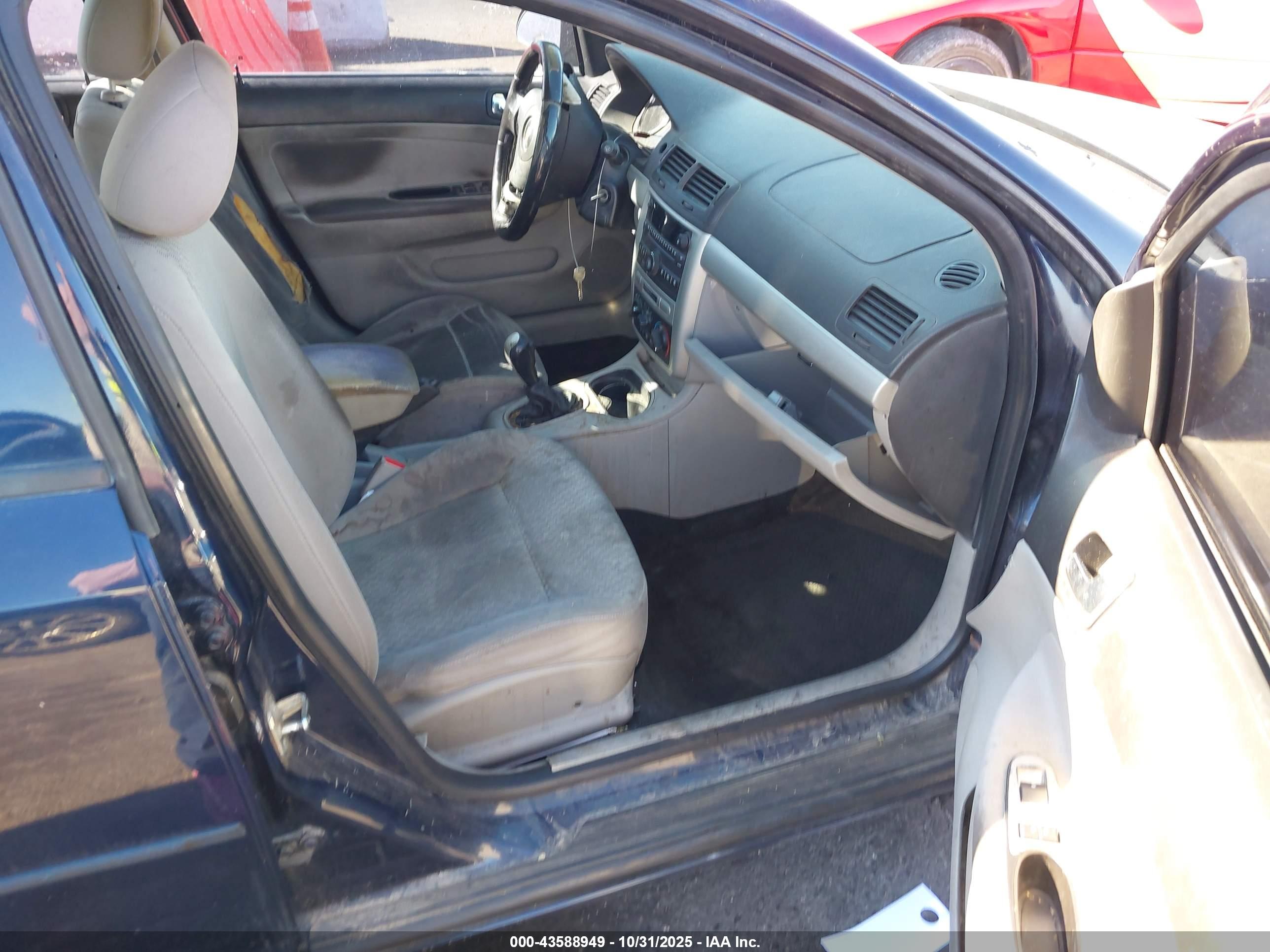 CHEVROLET COBALT image 5