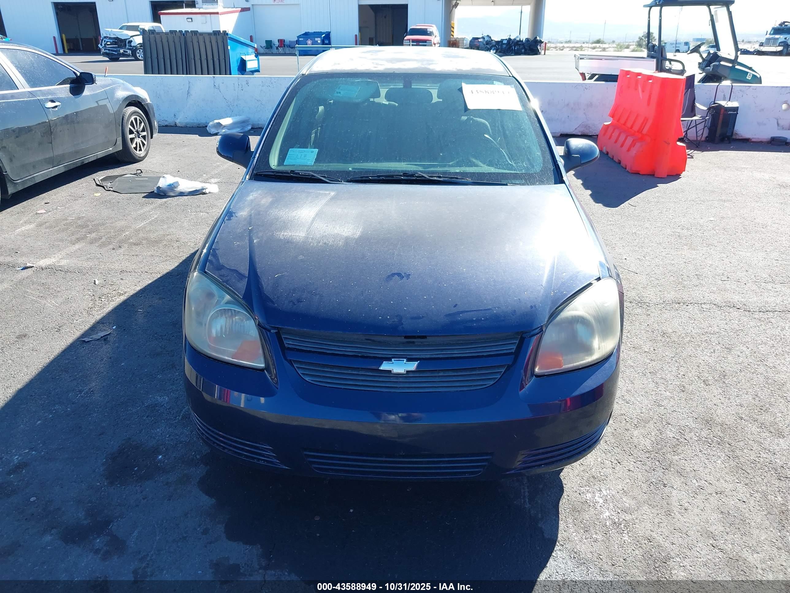 CHEVROLET COBALT image 6