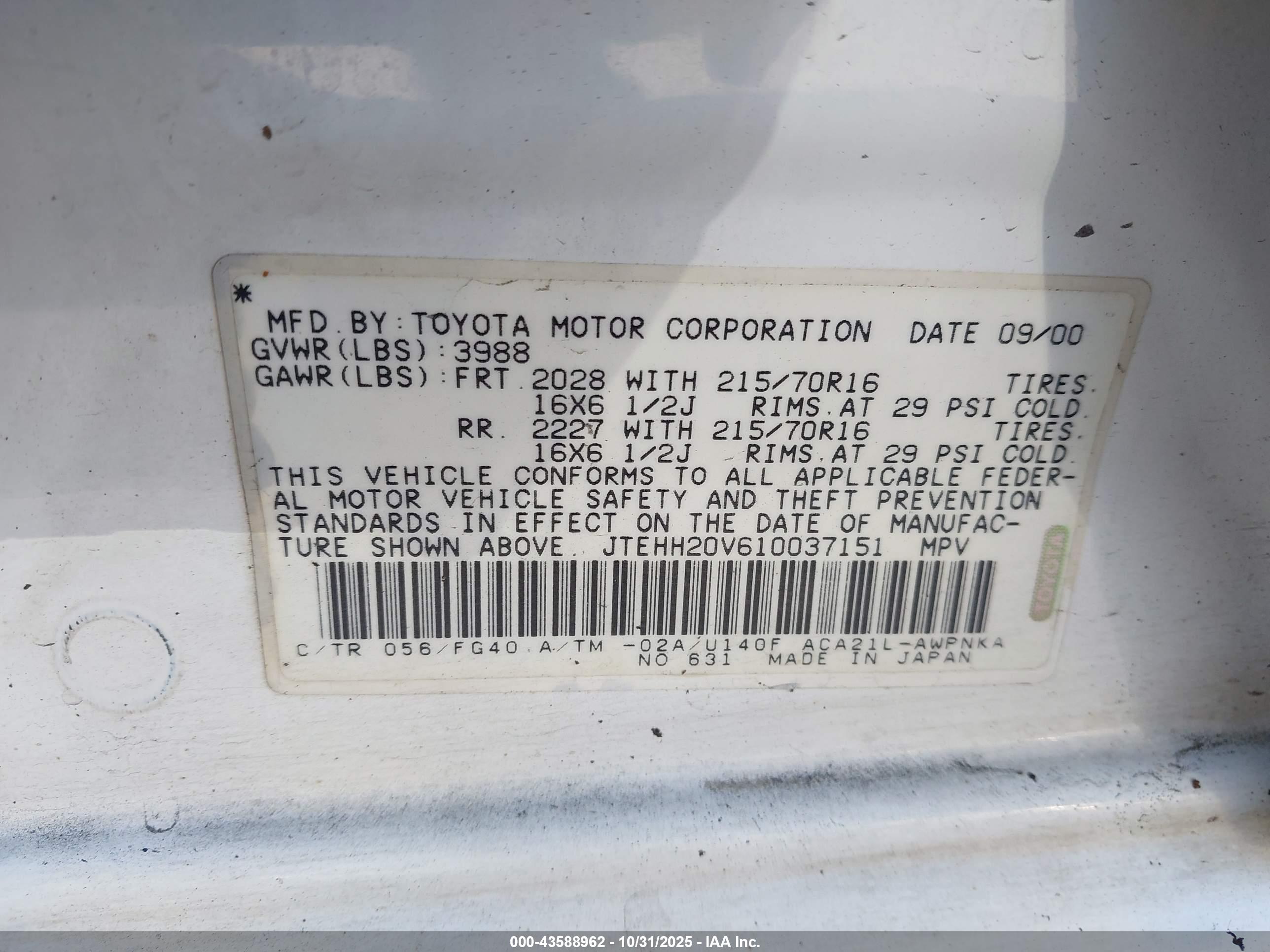 TOYOTA RAV4 image 9