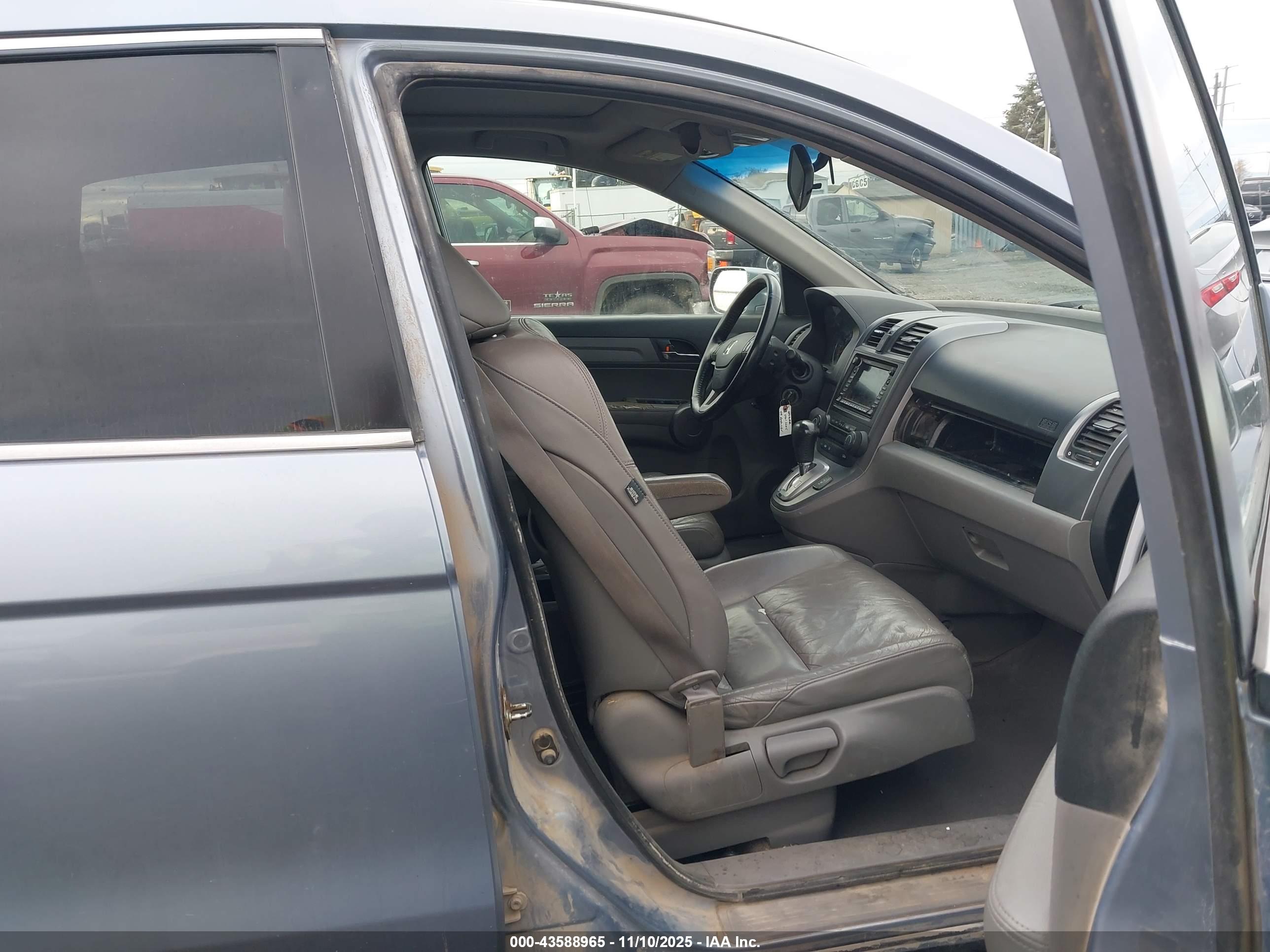 HONDA CR-V image 5