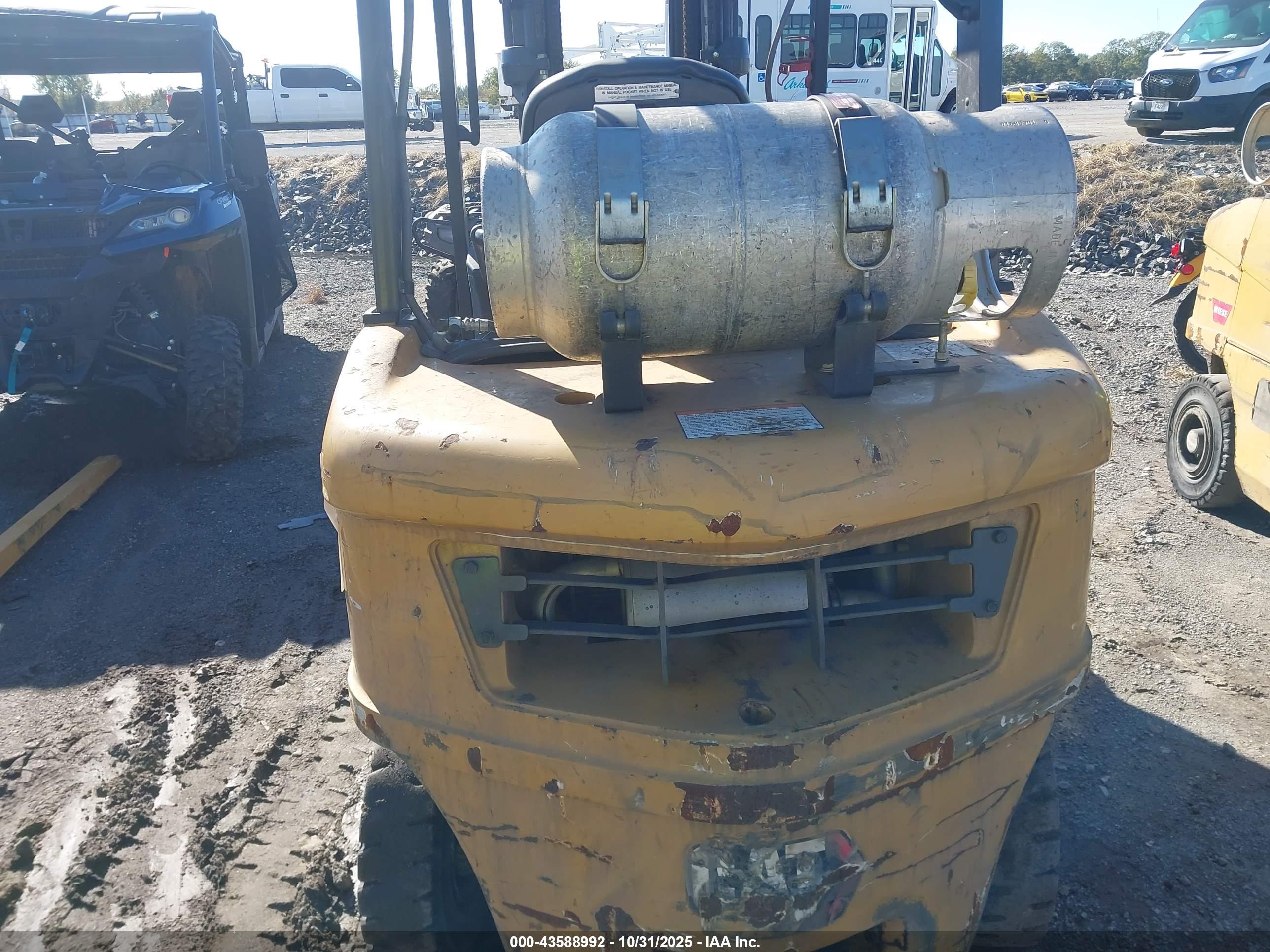 CATERPILLAR GP25N image 8