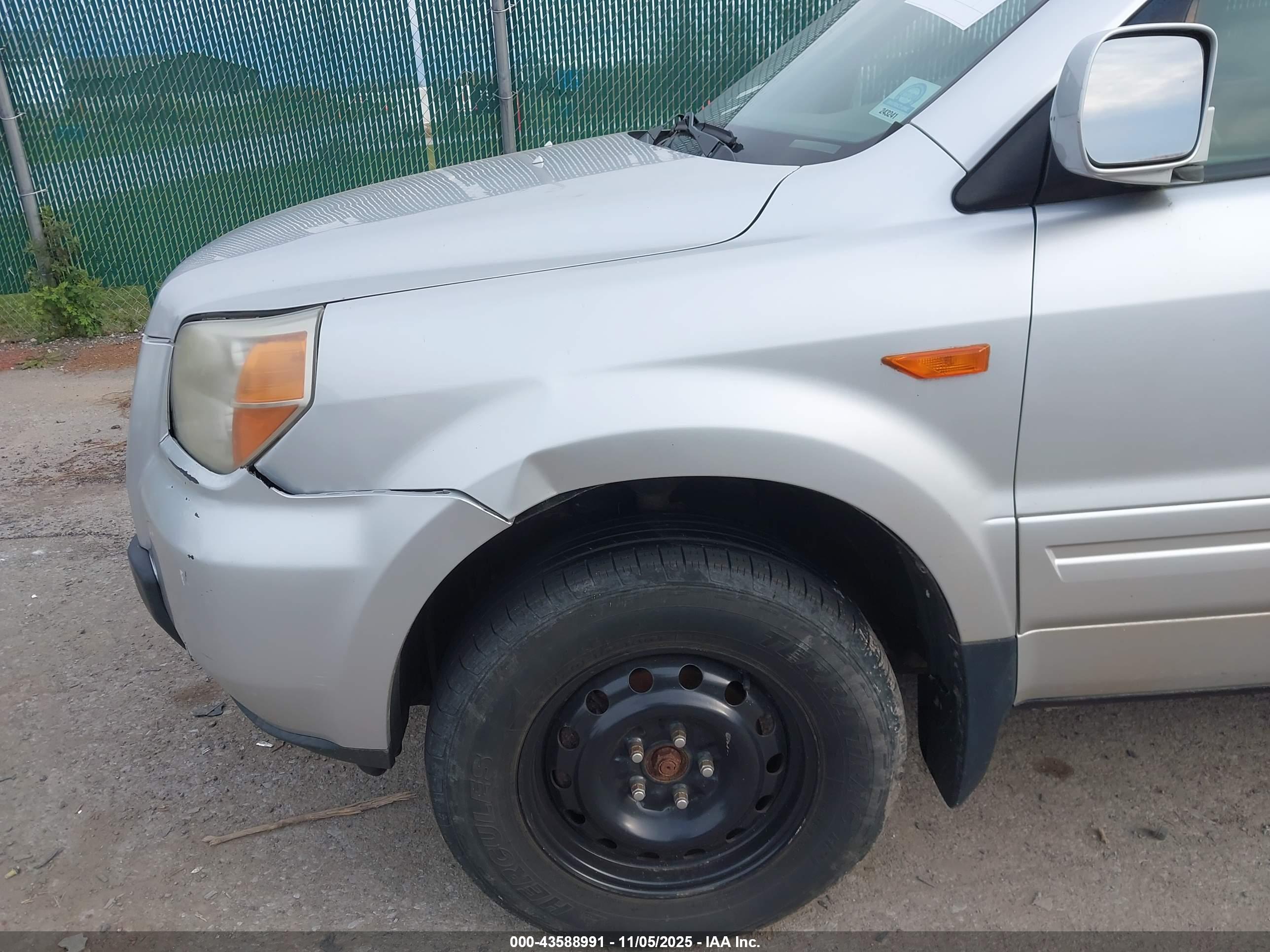 HONDA PILOT image 6