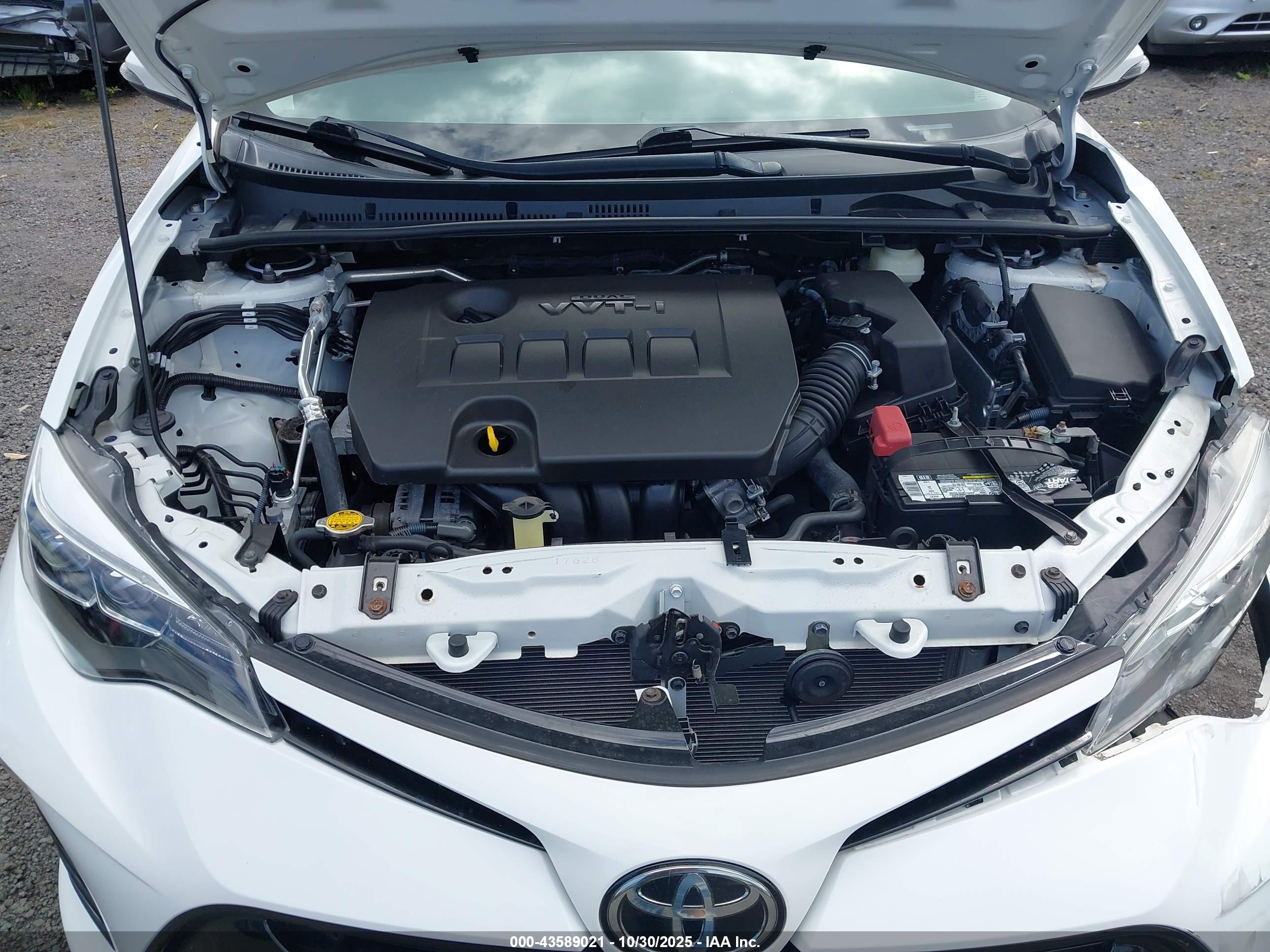 TOYOTA COROLLA image 10