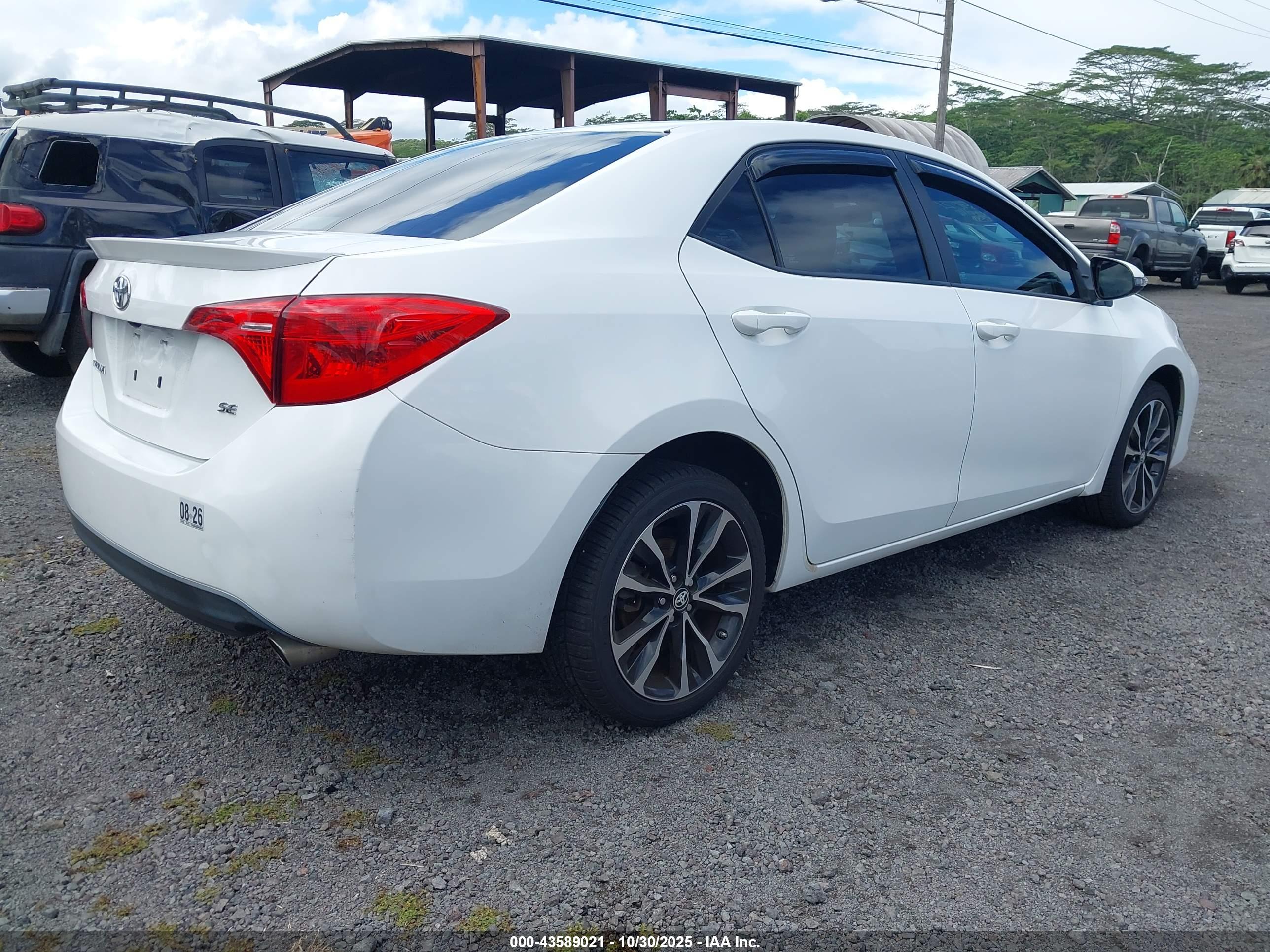 TOYOTA COROLLA image 4