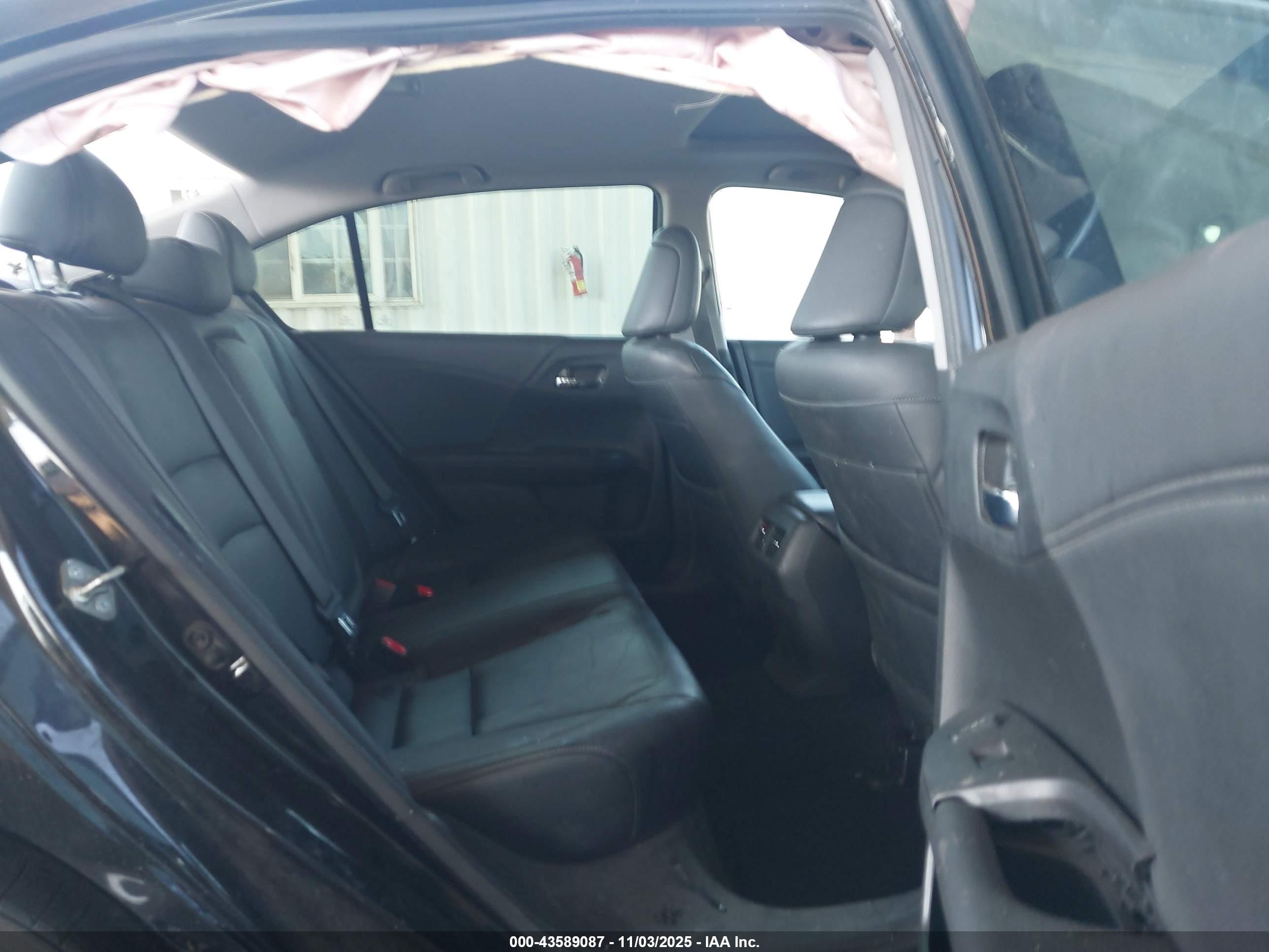 HONDA ACCORD image 8