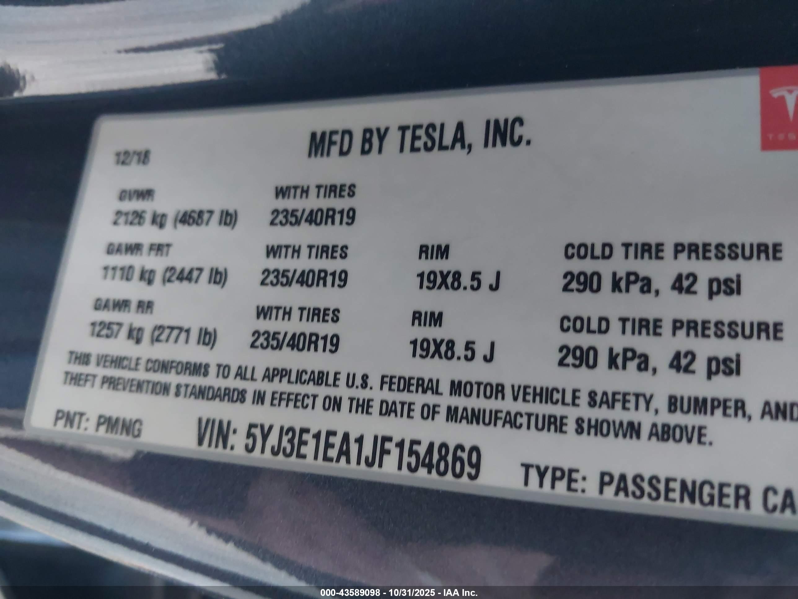 TESLA MODEL image 9
