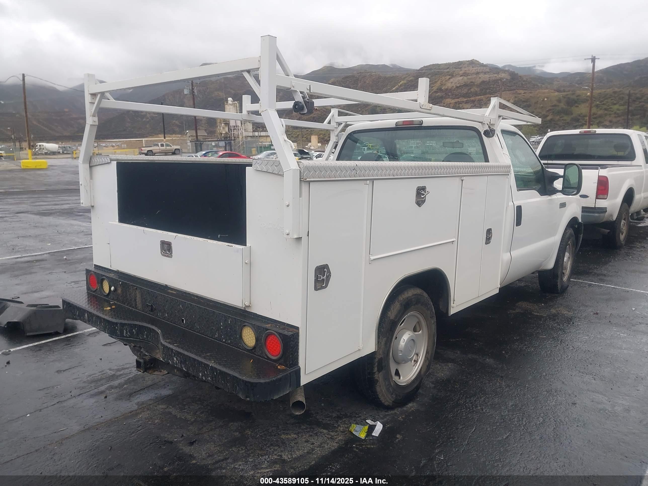 FORD F-250 image 4