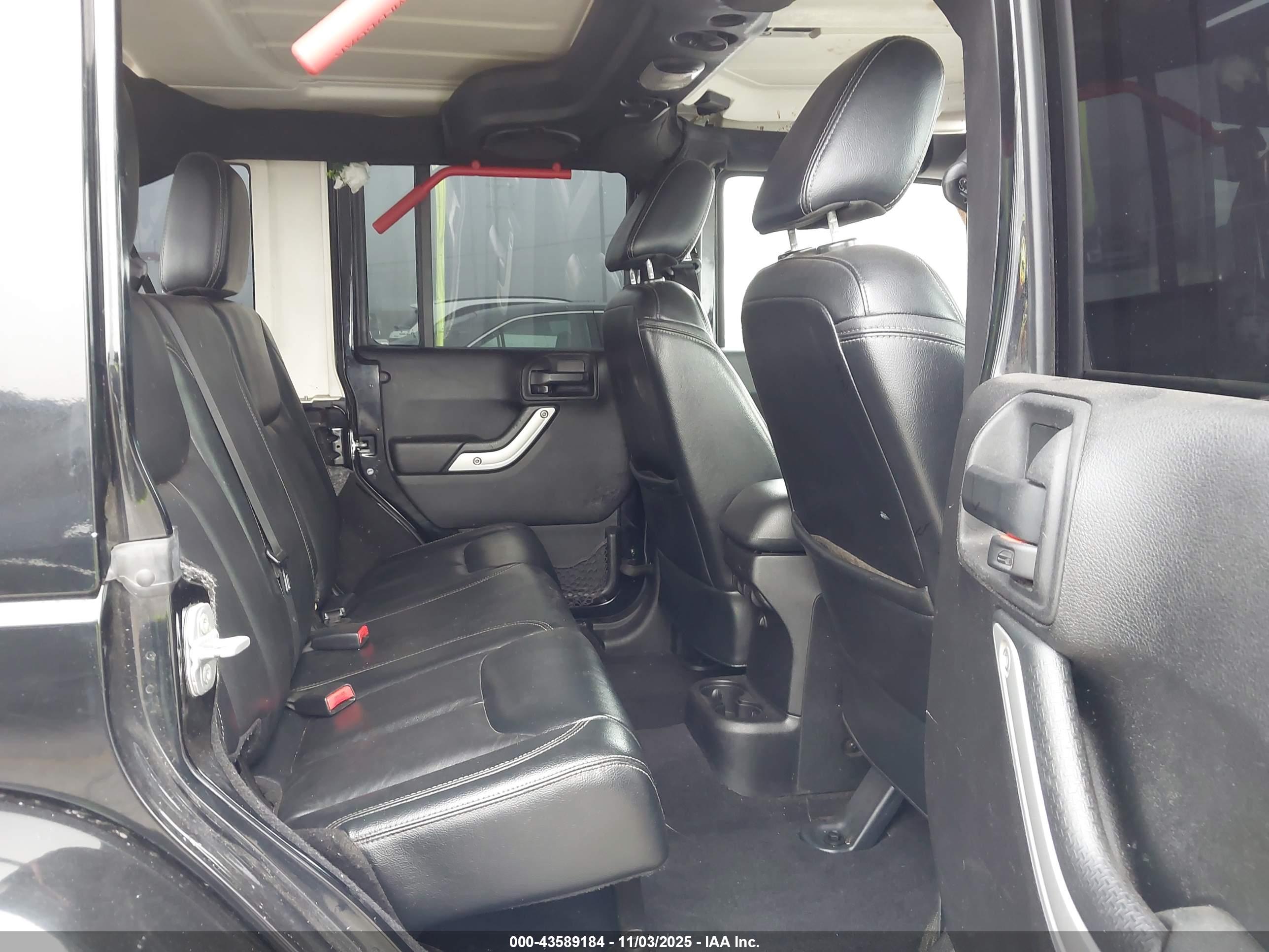 JEEP WRANGLER image 8