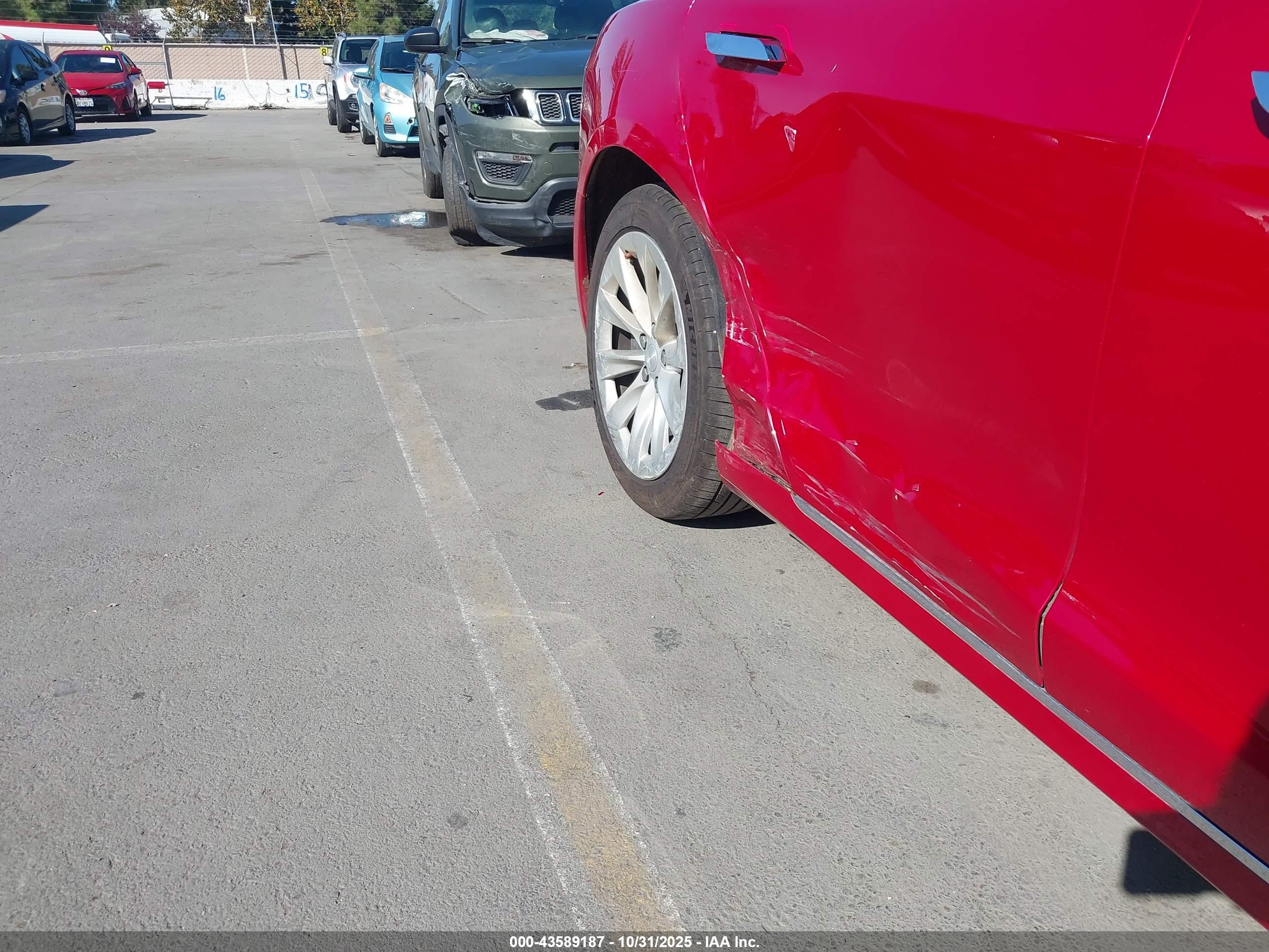 TESLA MODEL image 6