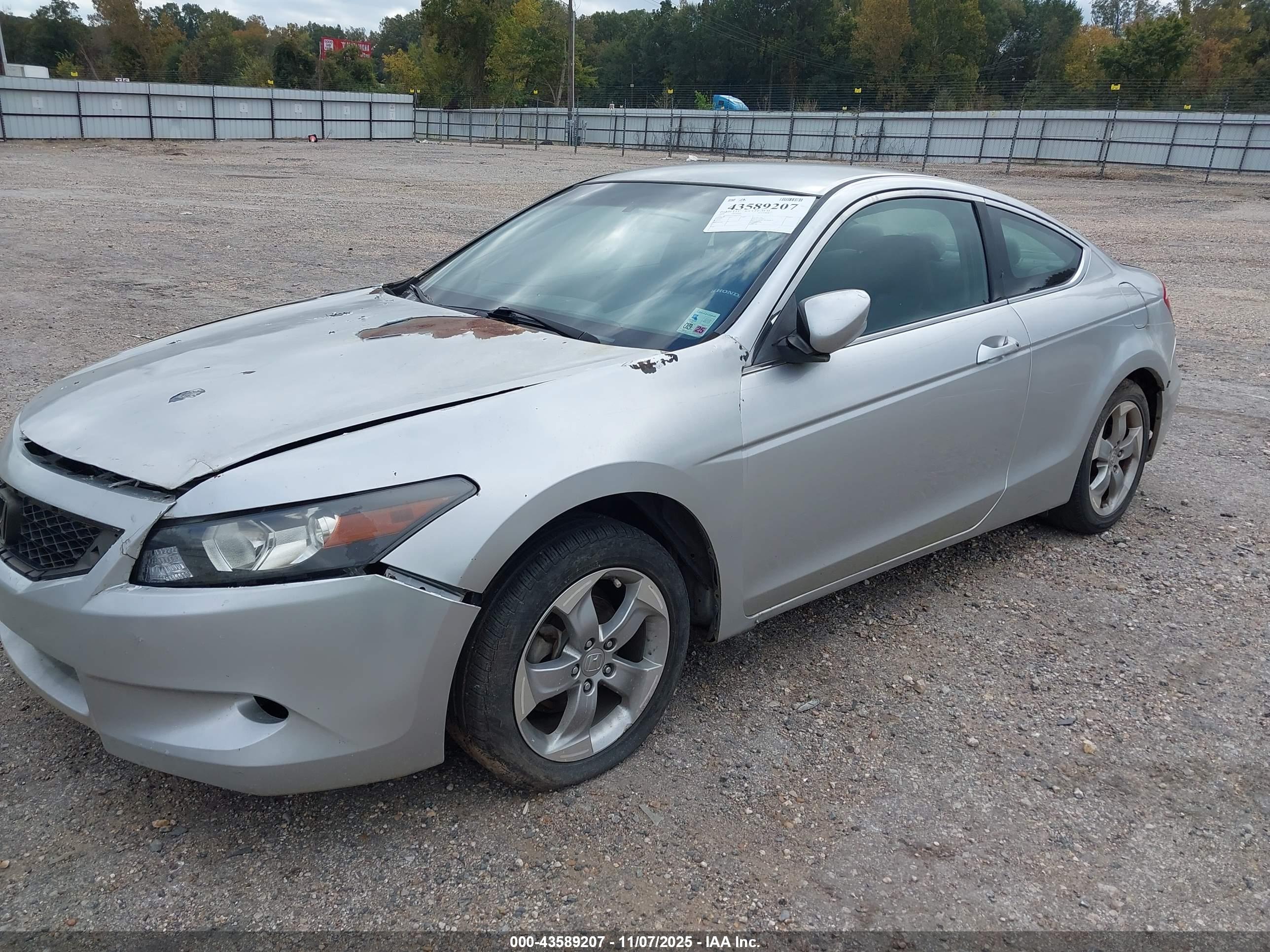 HONDA ACCORD image 2