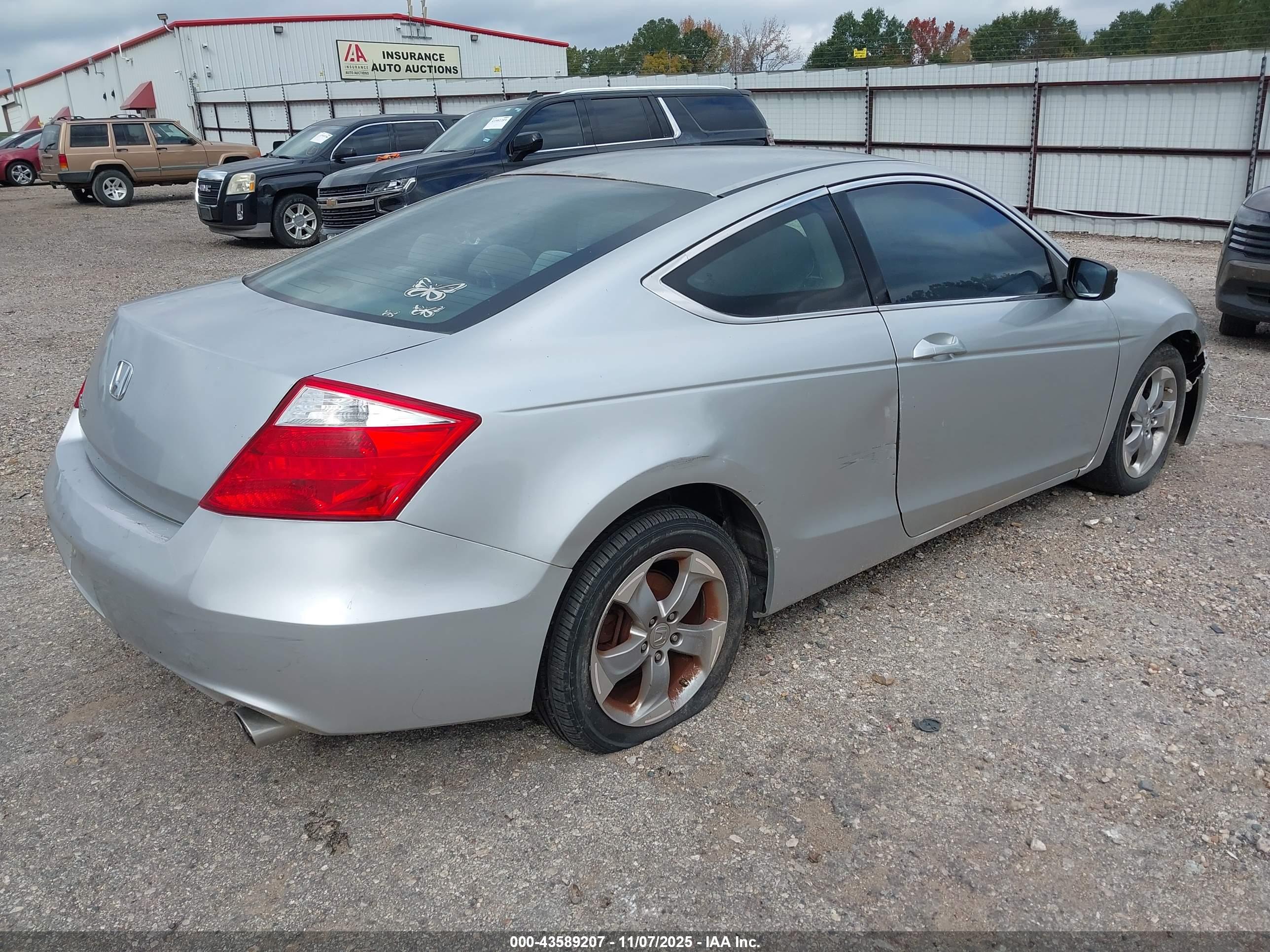 HONDA ACCORD image 4