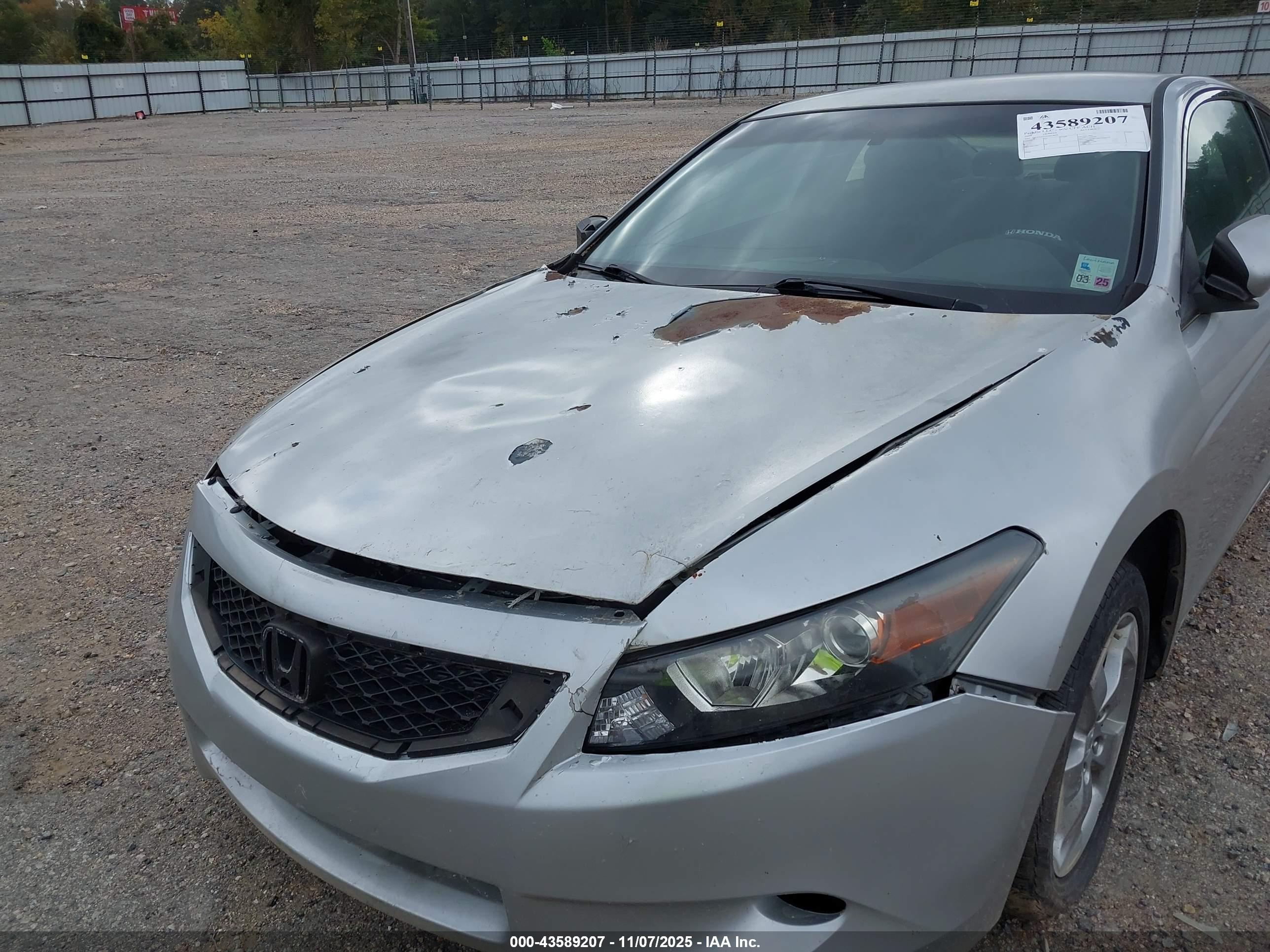 HONDA ACCORD image 6