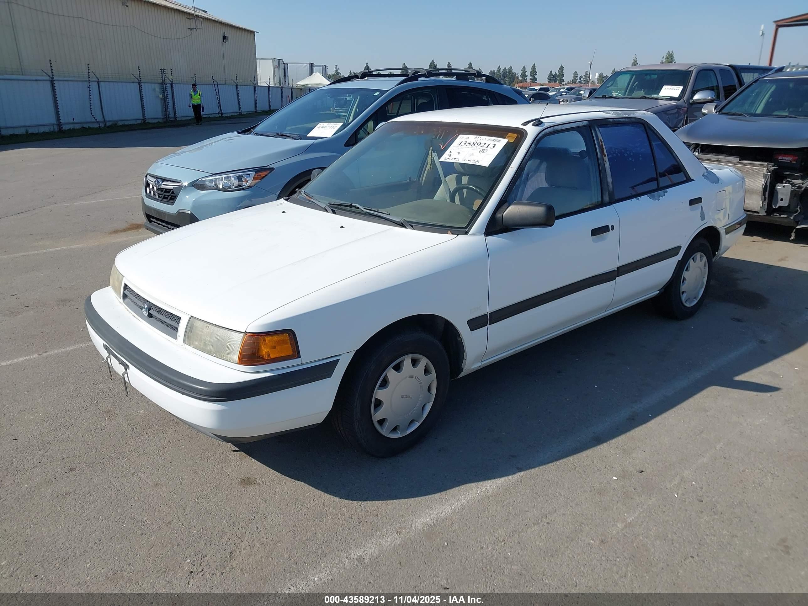 MAZDA PROTEGE image 2