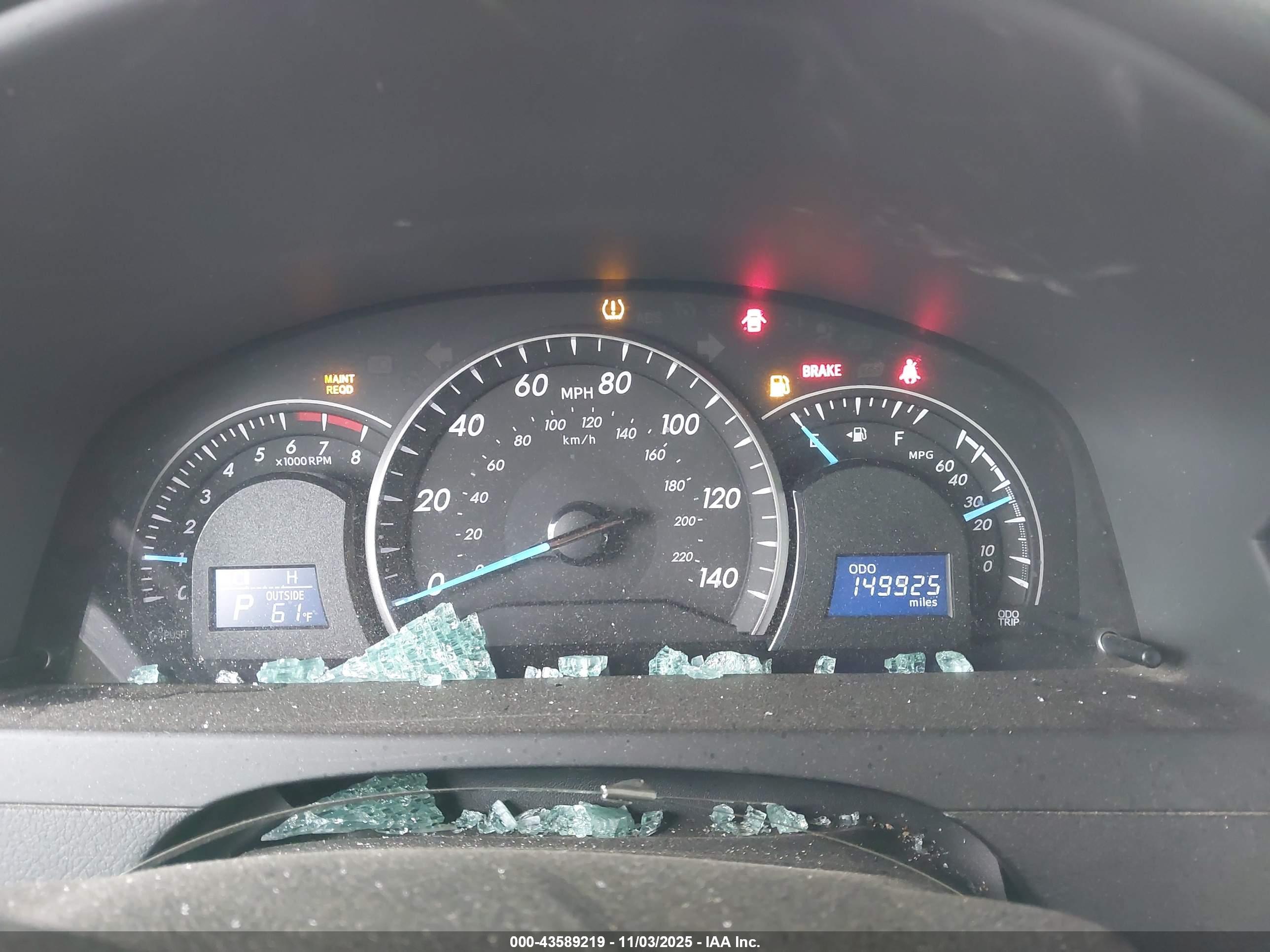 TOYOTA CAMRY image 7