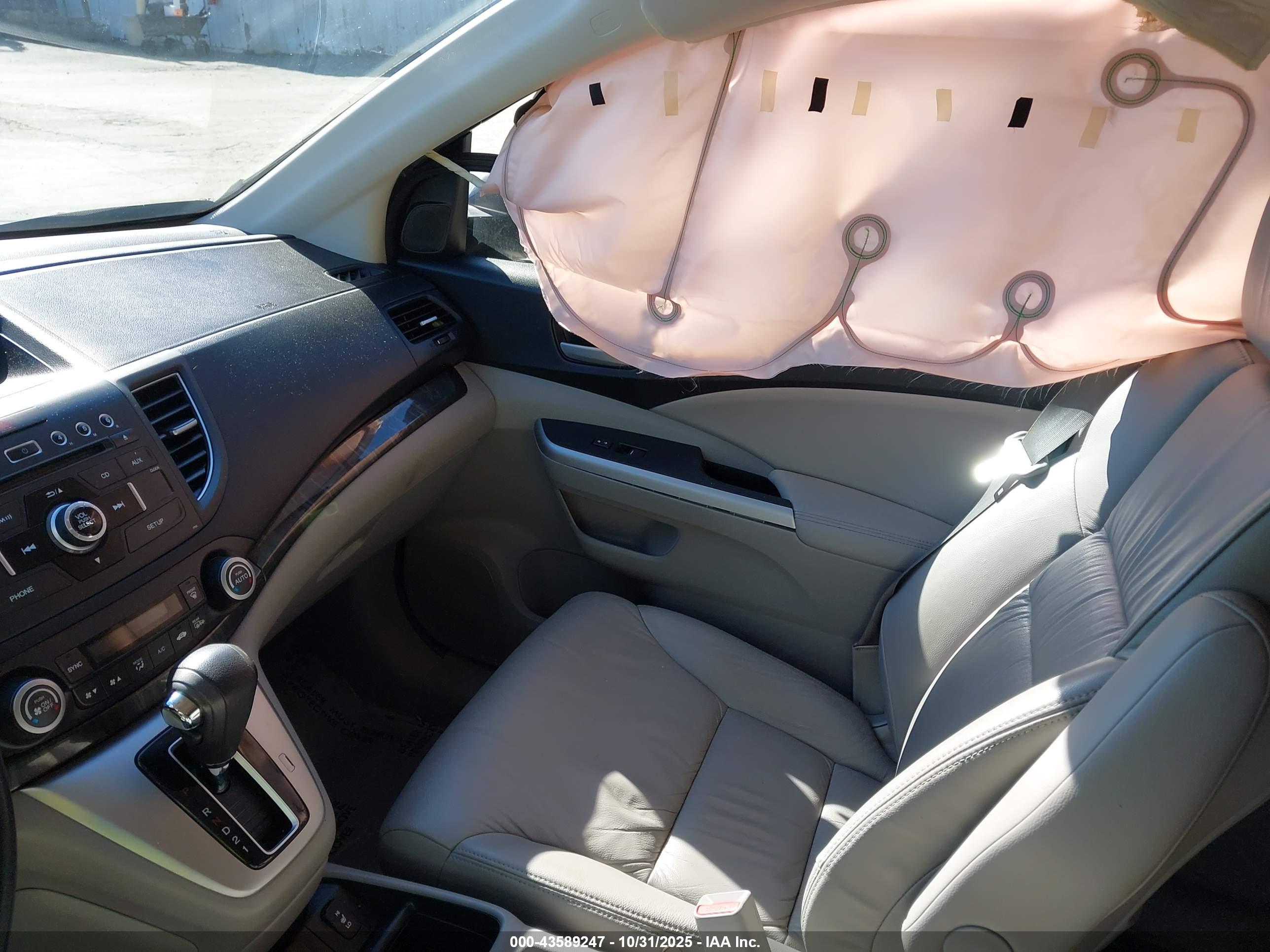 HONDA CR-V image 5