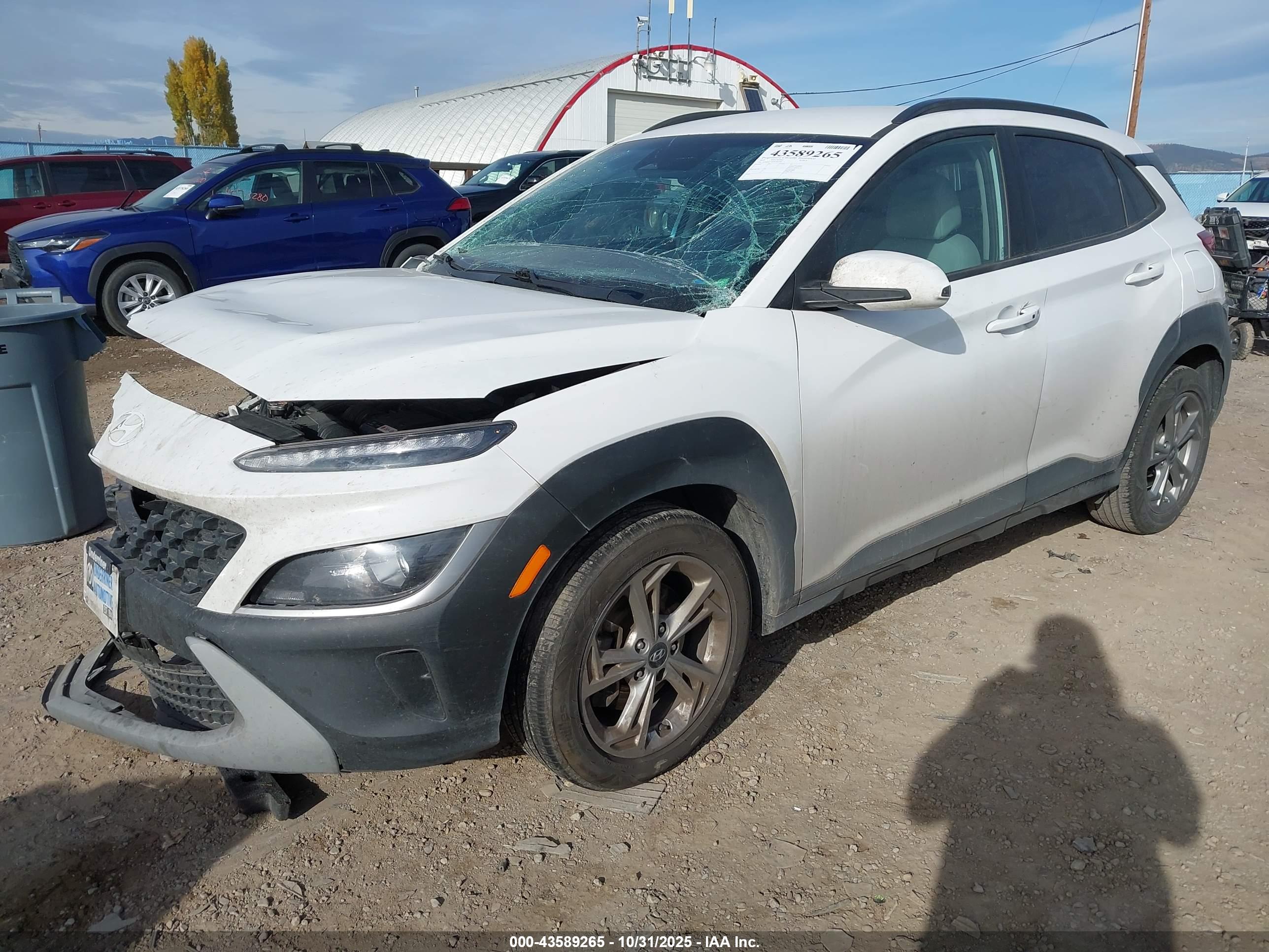 HYUNDAI KONA image 2