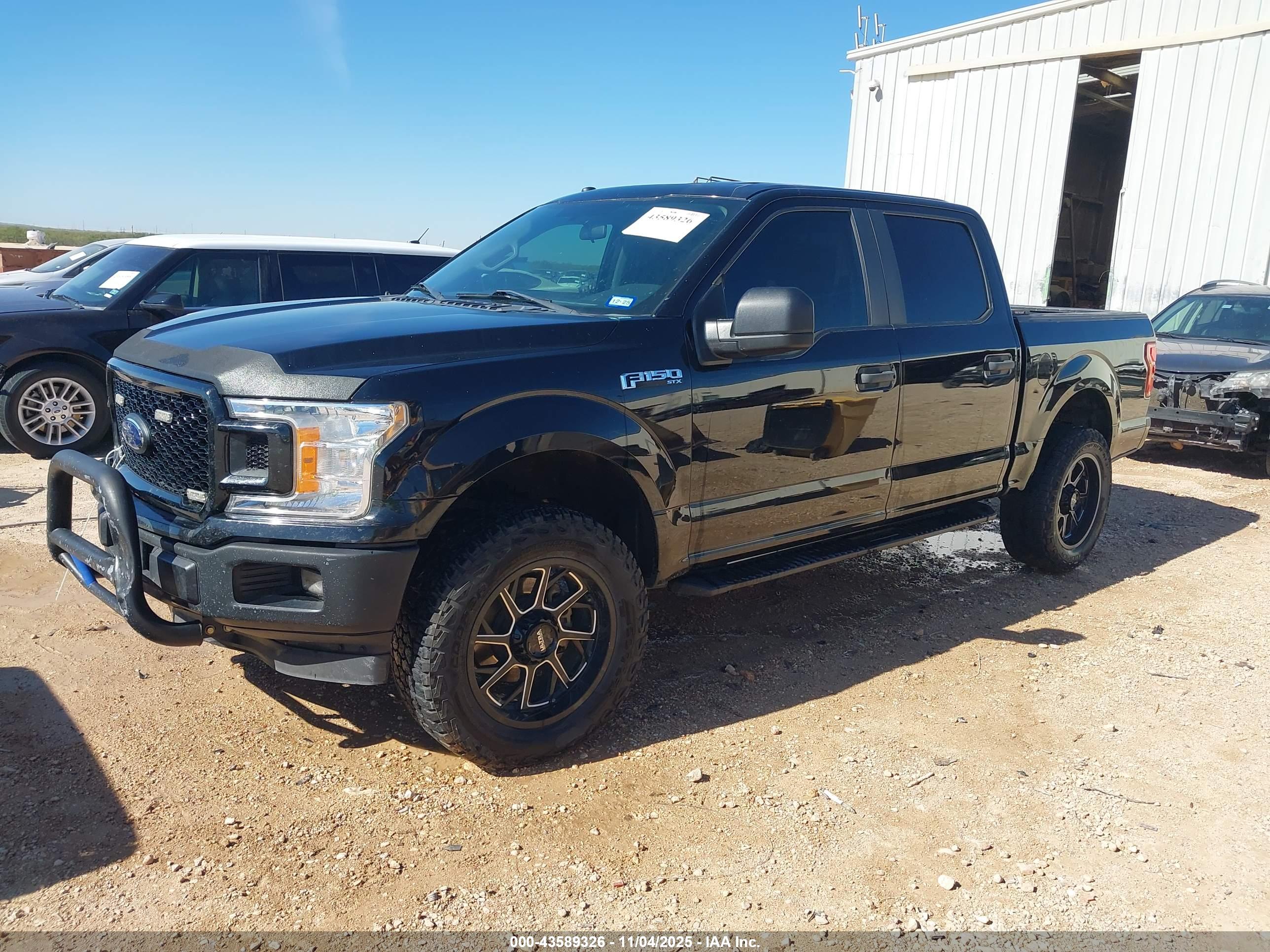 FORD F-150 image 2