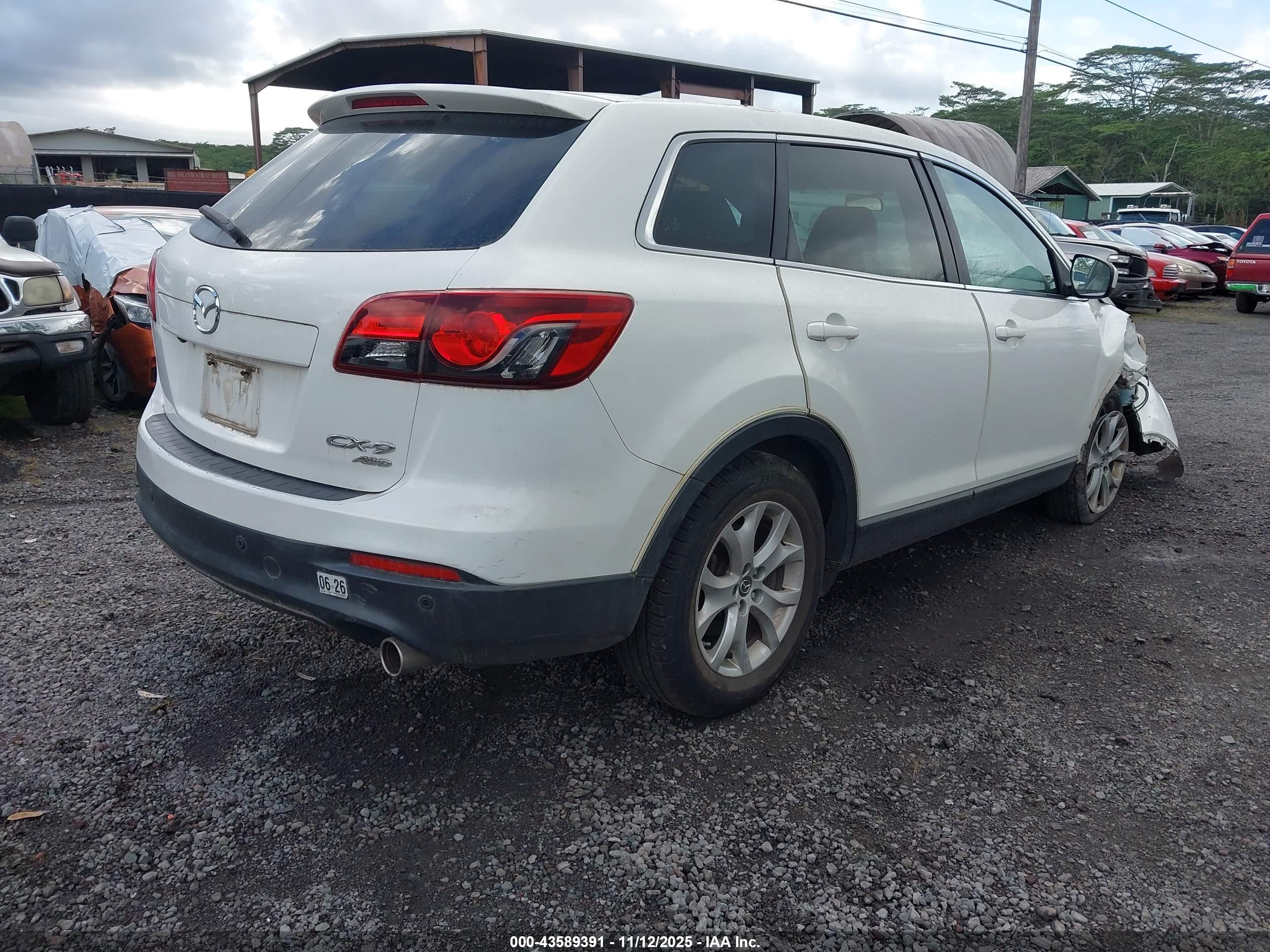 MAZDA CX-9 image 4