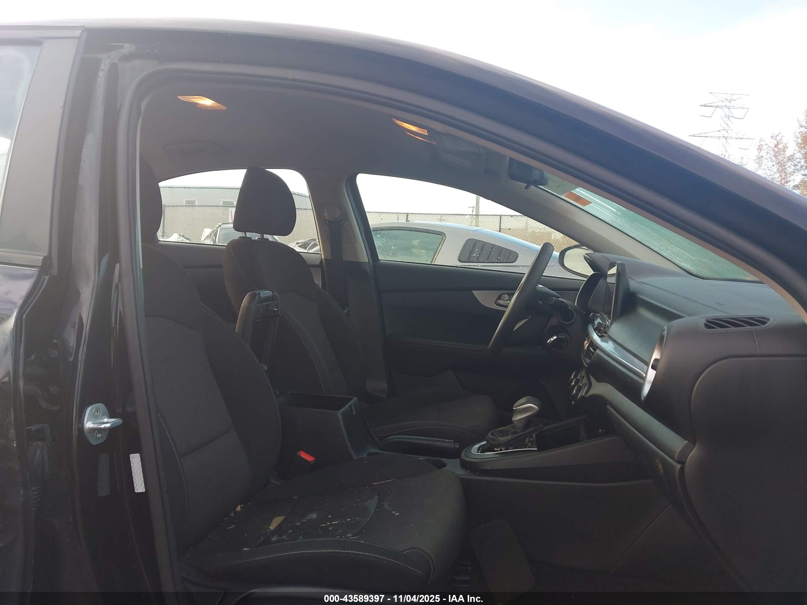 KIA FORTE image 5