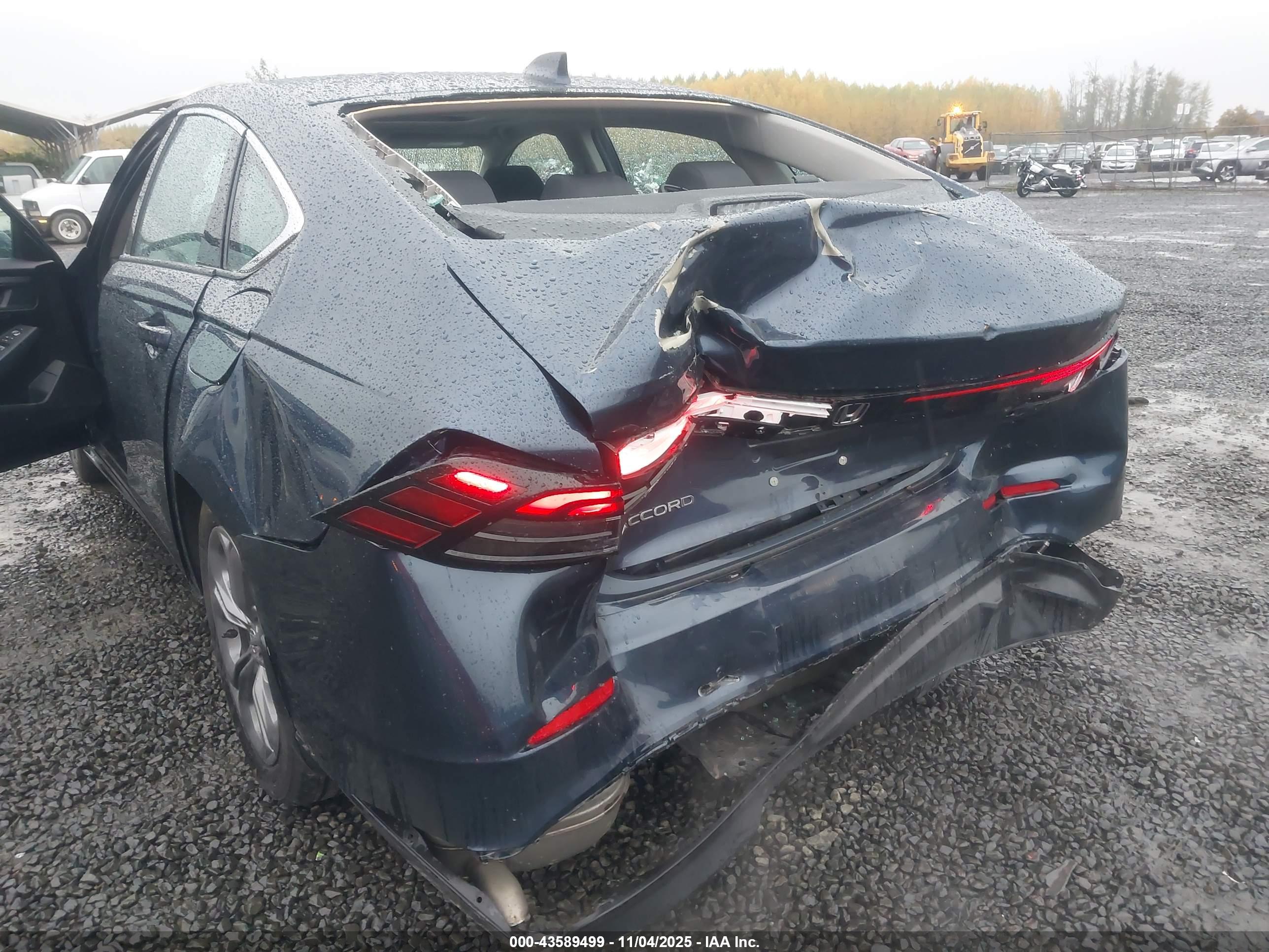 HONDA ACCORD image 6