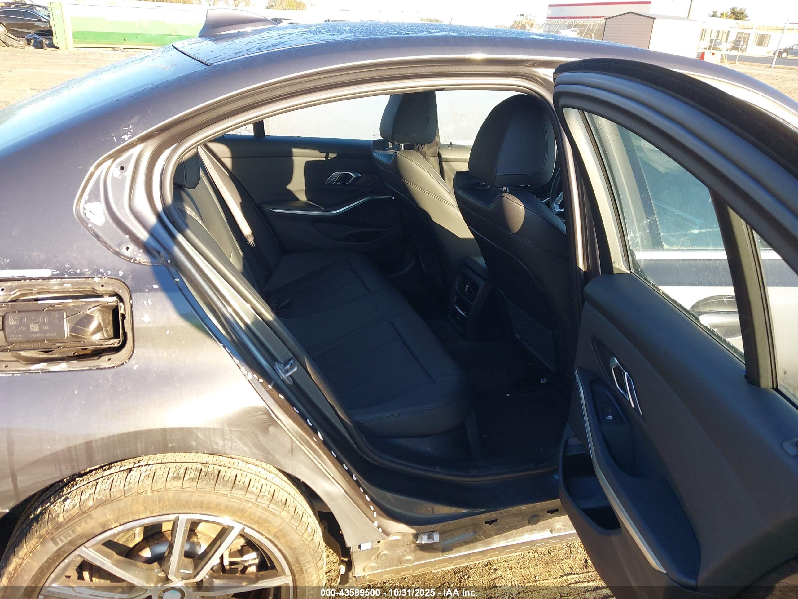 BMW 330I image 8