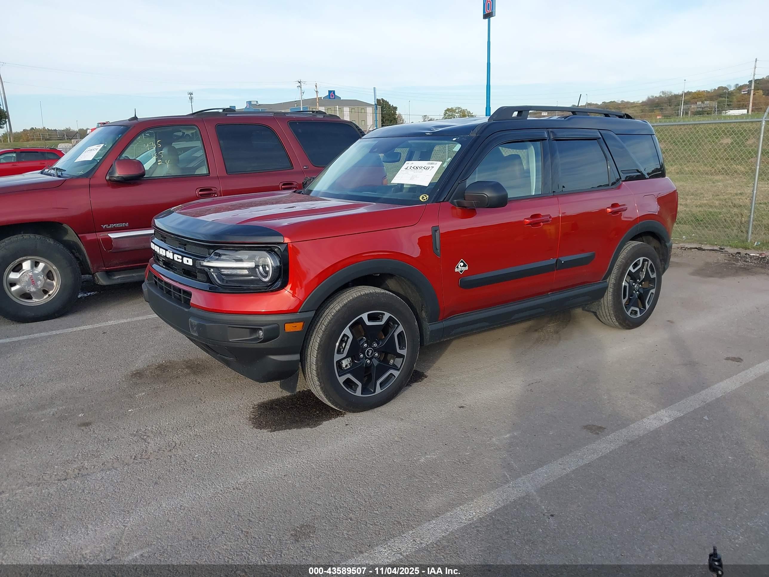 FORD BRONCO image 2