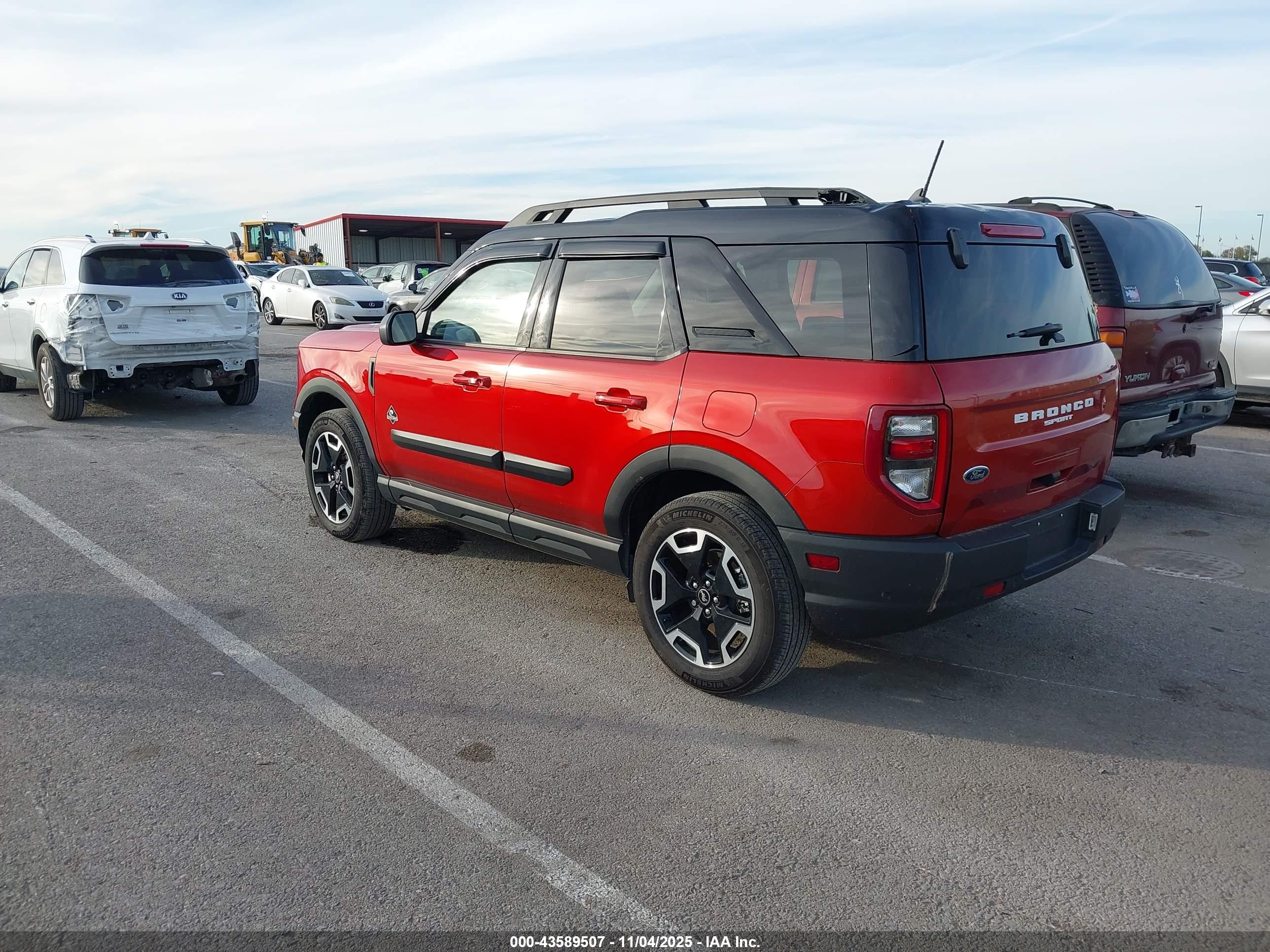 FORD BRONCO image 3