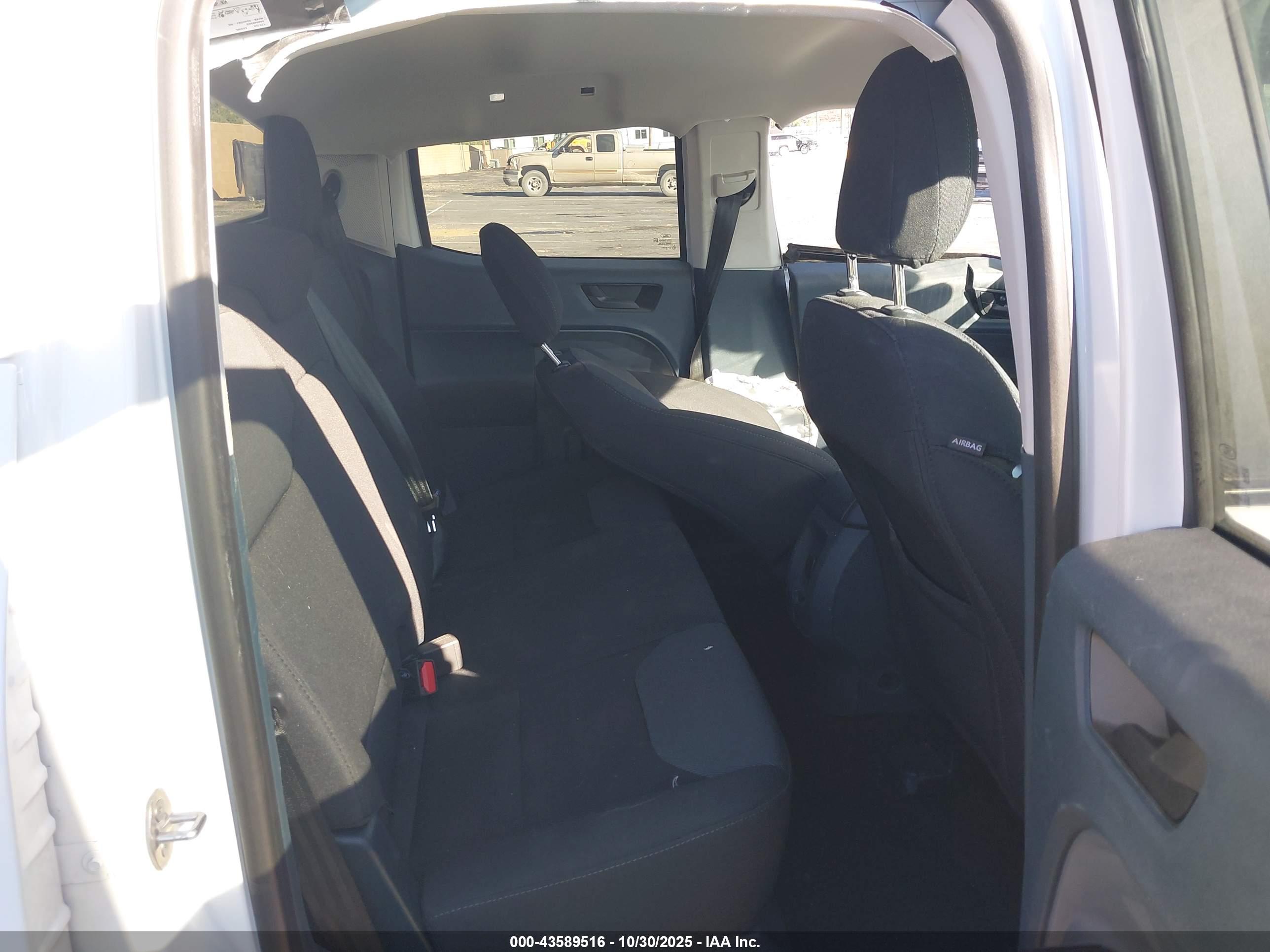 FORD MAVERICK image 8