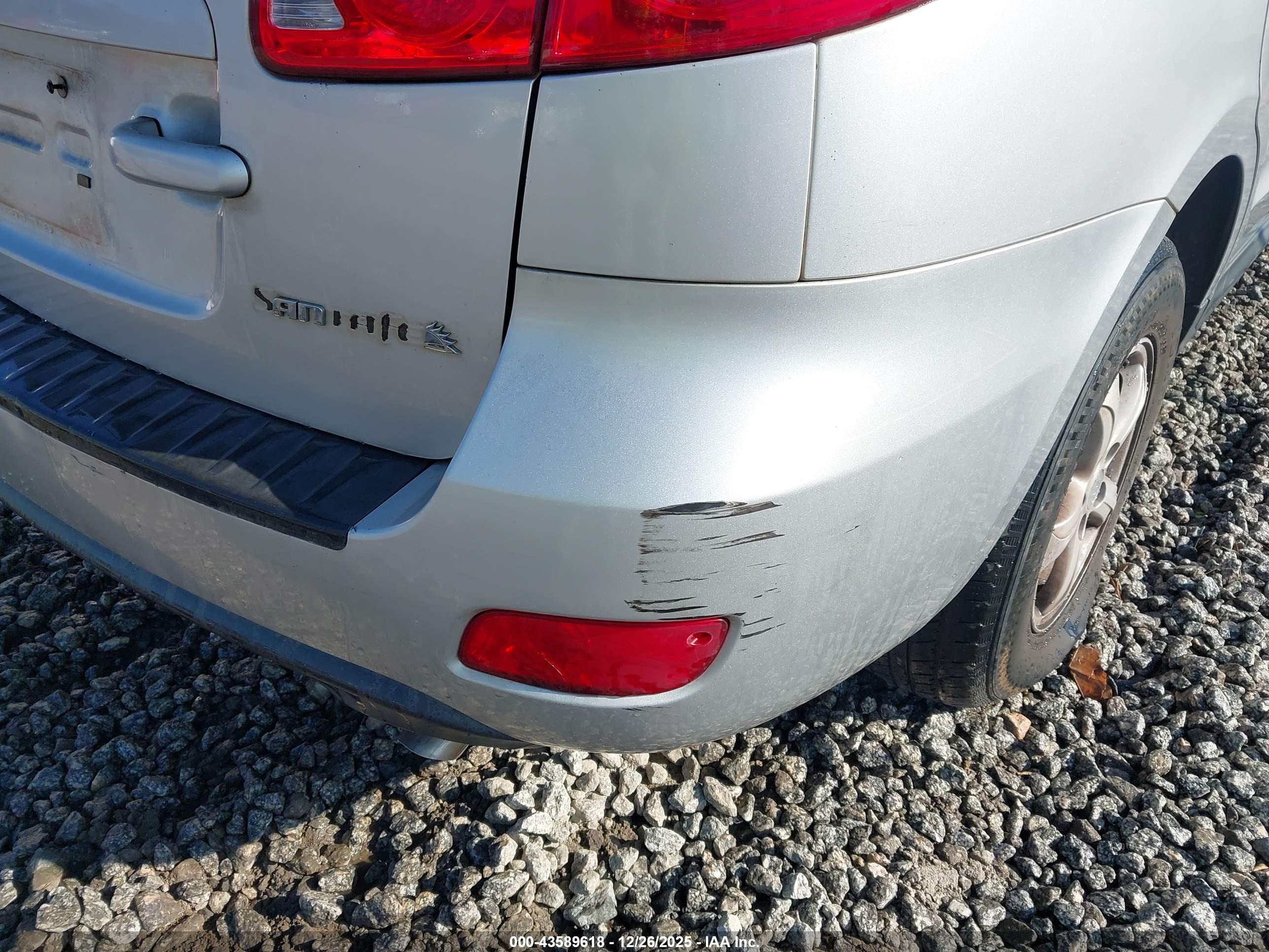 HYUNDAI SANTA image 6