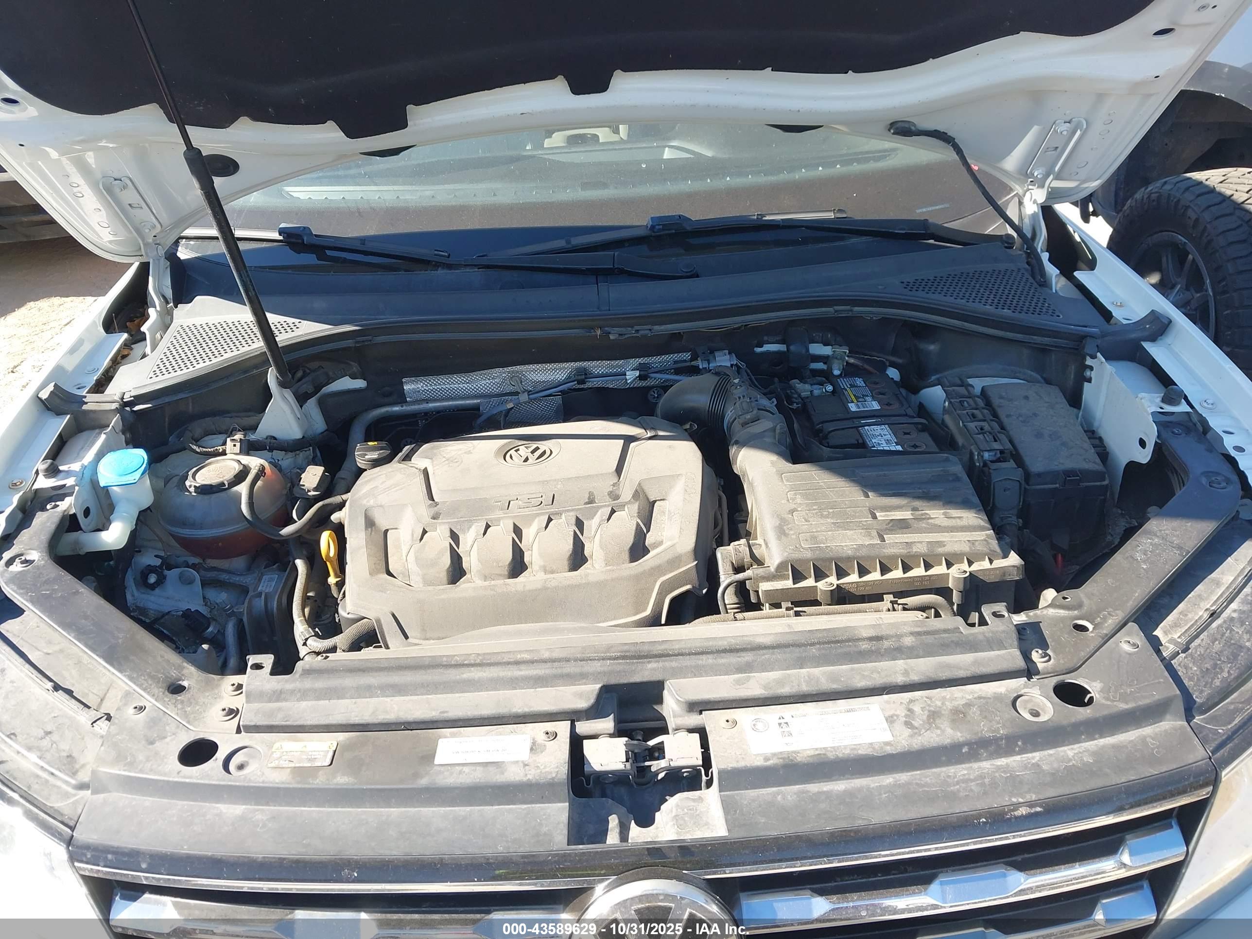 VOLKSWAGEN TIGUAN image 10