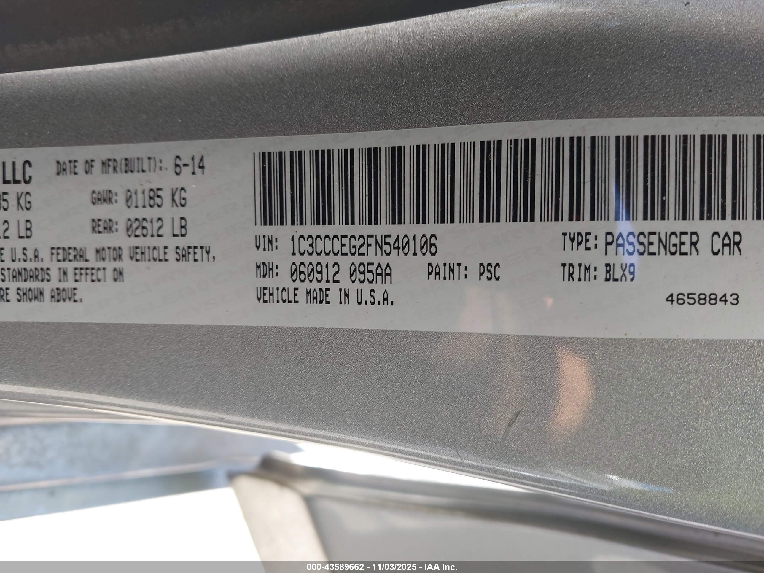 CHRYSLER 200 image 9