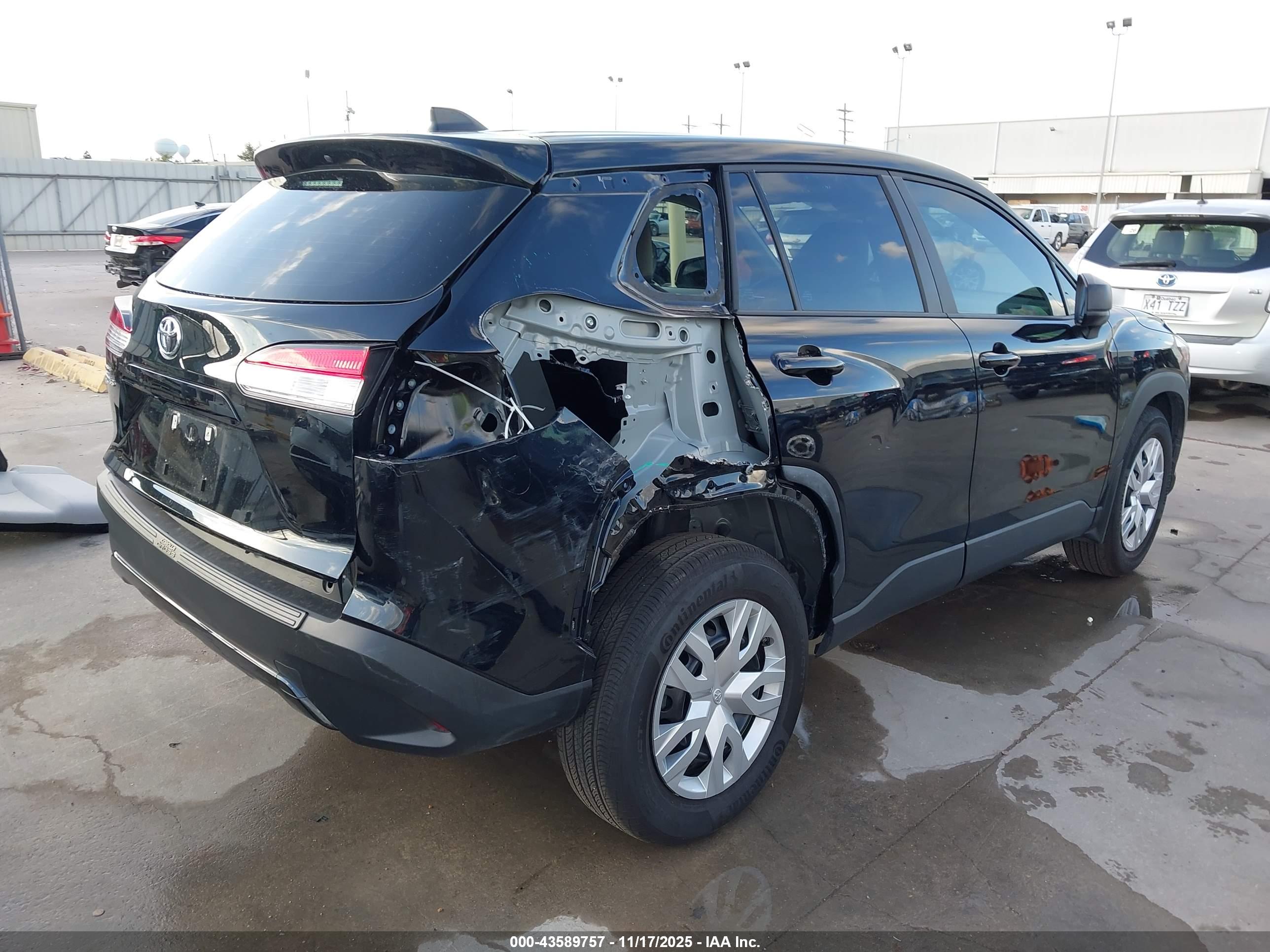 TOYOTA COROLLA image 4