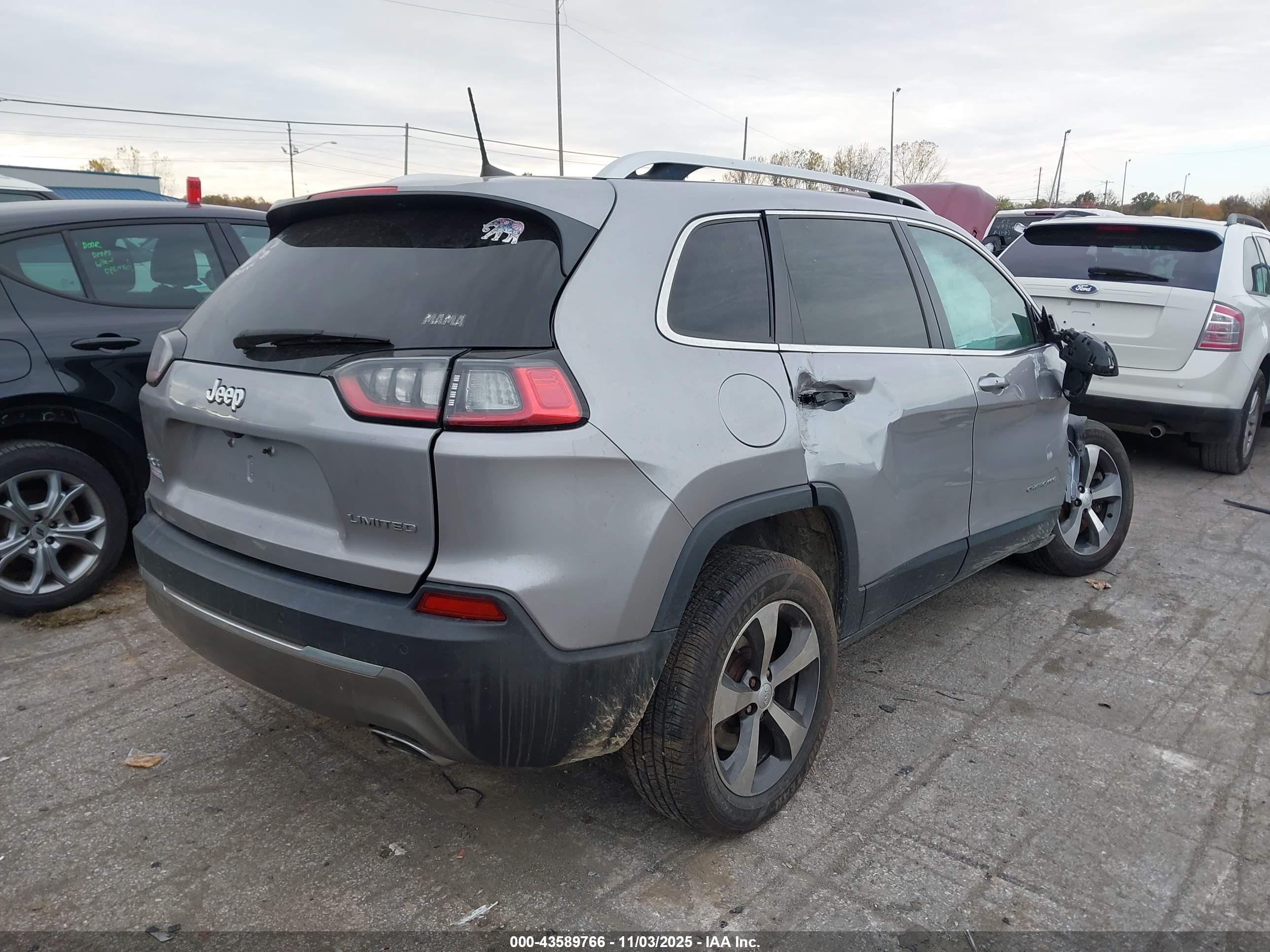 JEEP CHEROKEE image 4