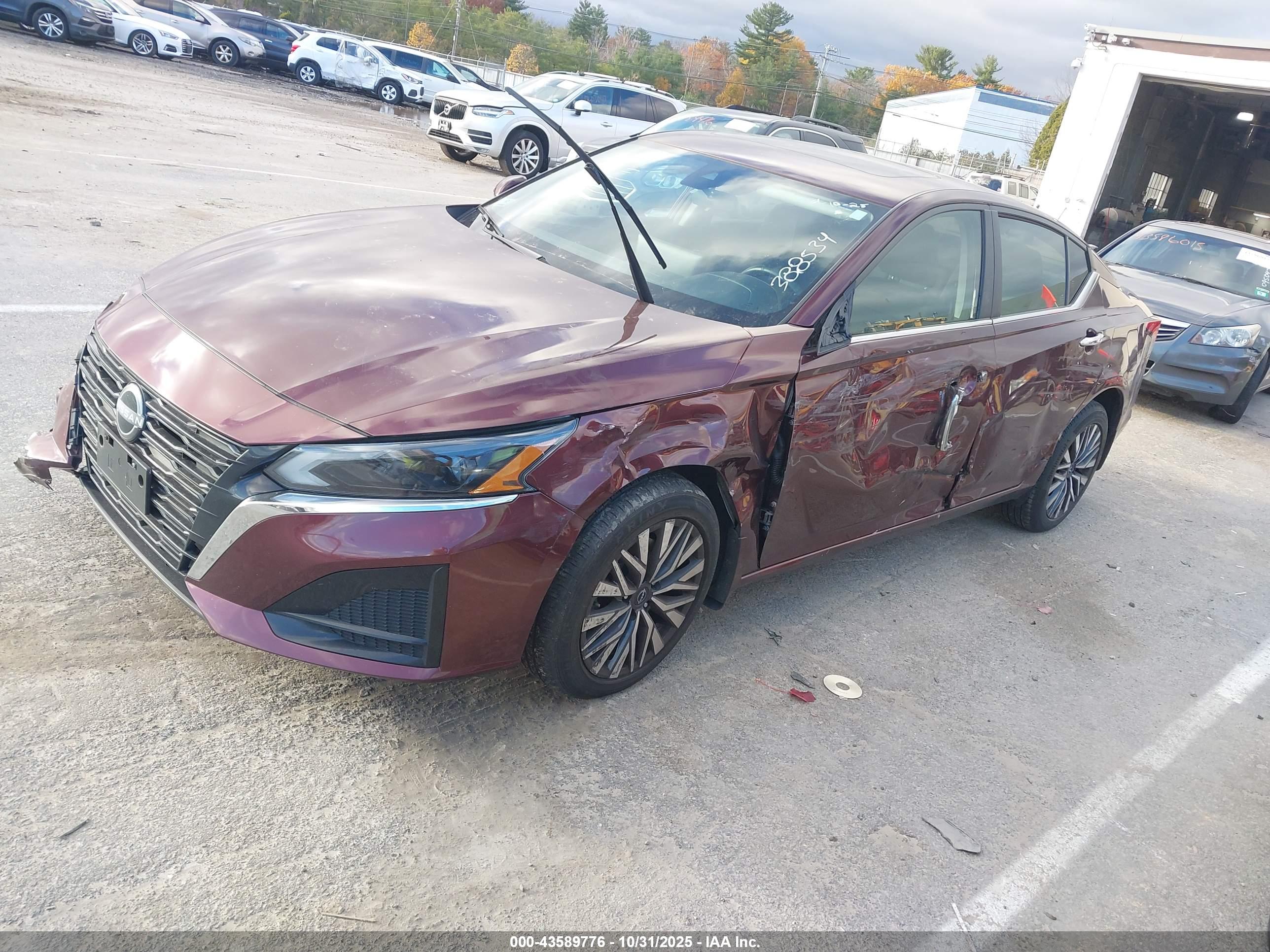 NISSAN ALTIMA image 2