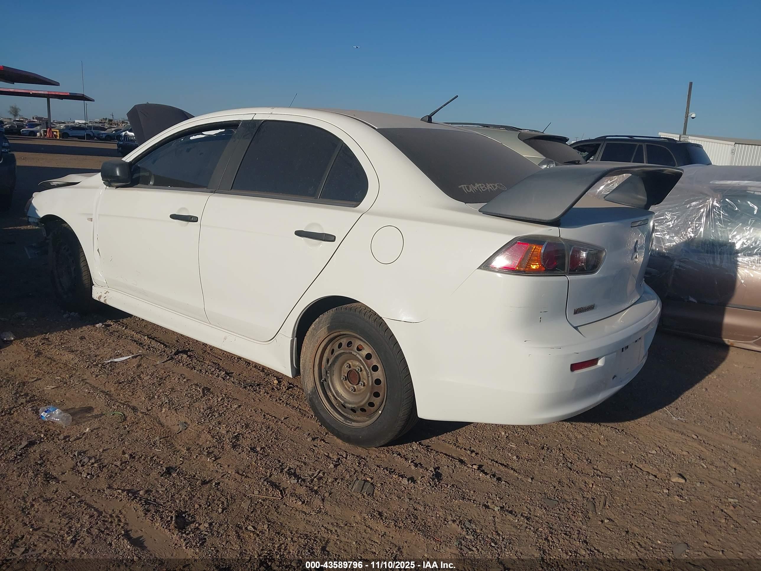 MITSUBISHI LANCER image 3