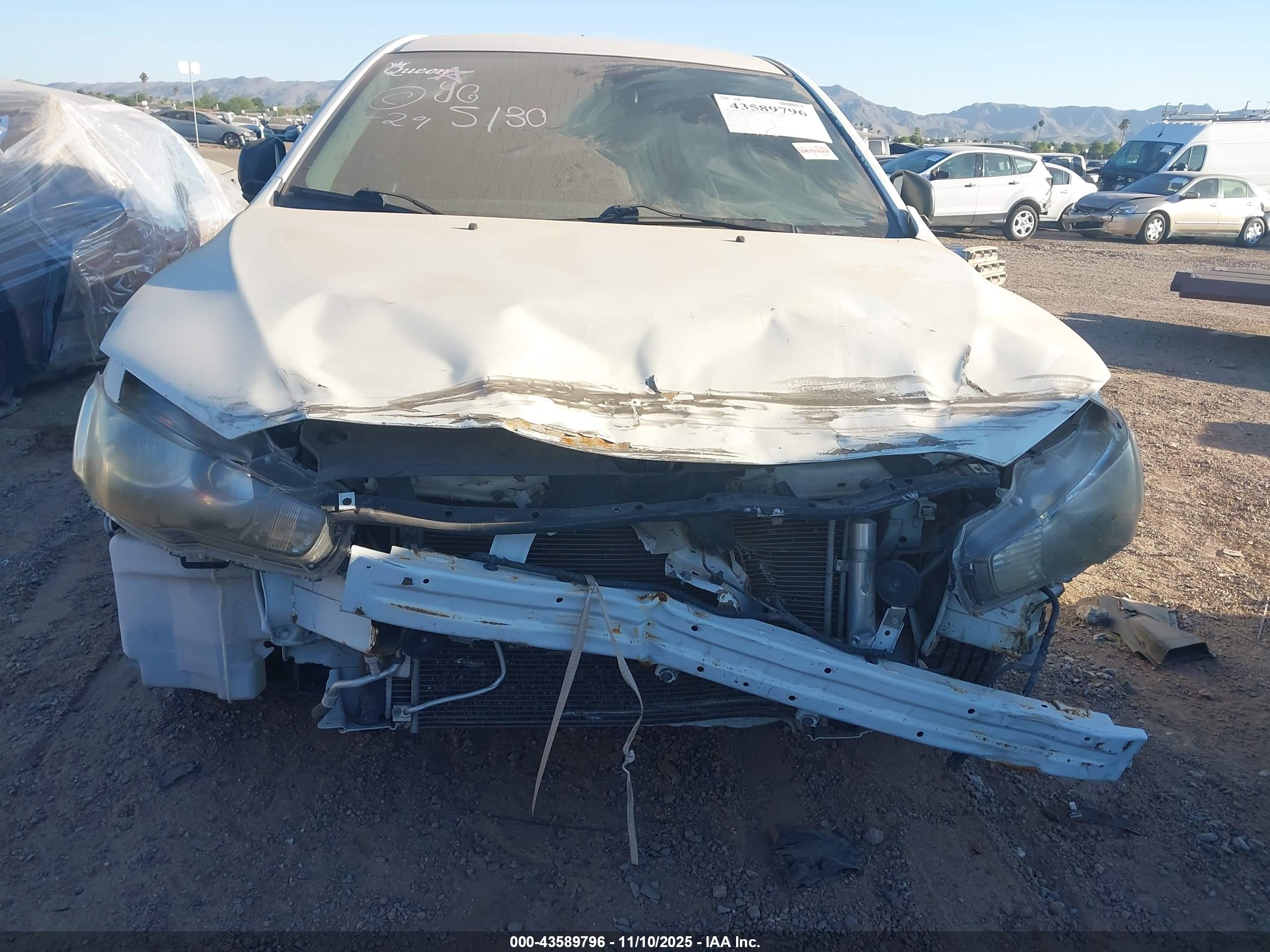 MITSUBISHI LANCER image 6