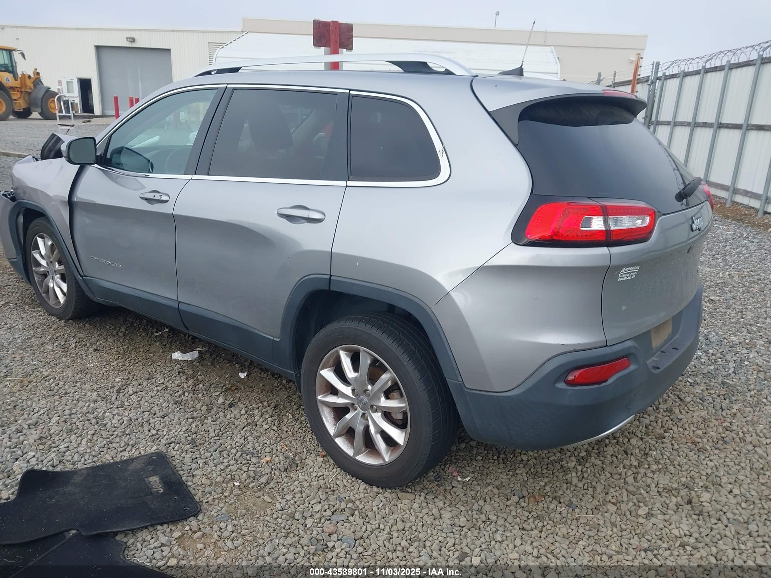 JEEP CHEROKEE image 3