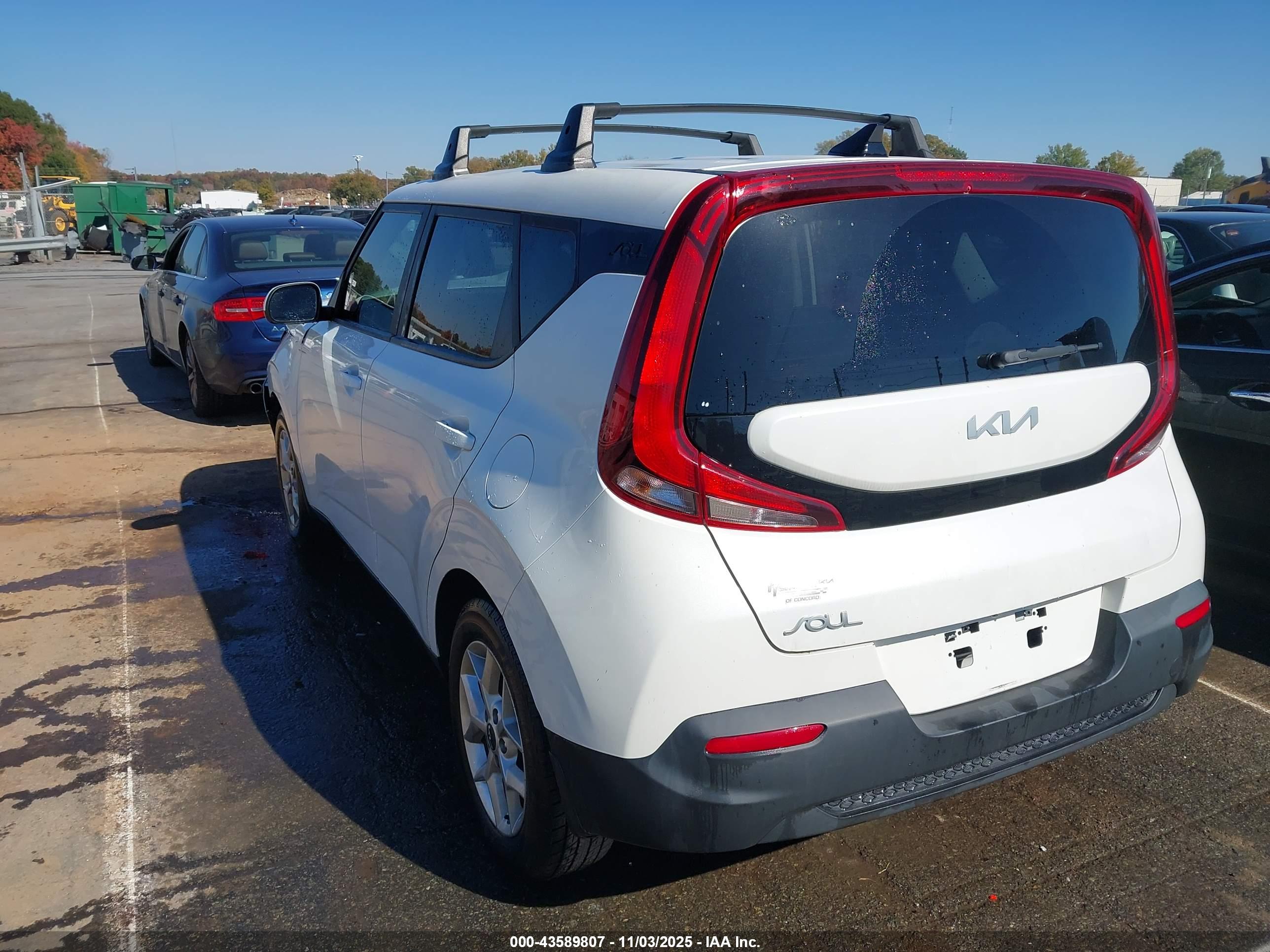 KIA SOUL image 3