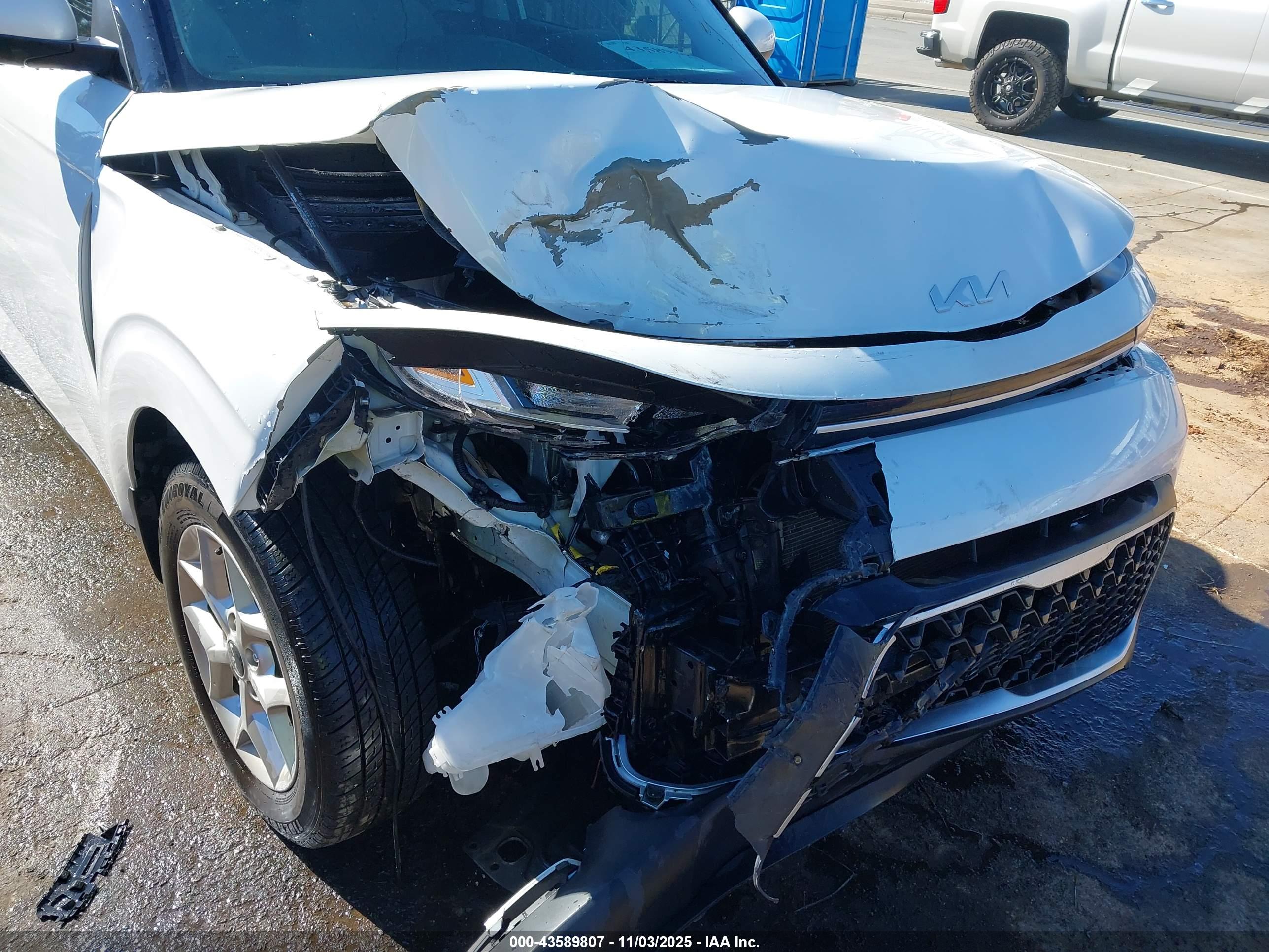 KIA SOUL image 6
