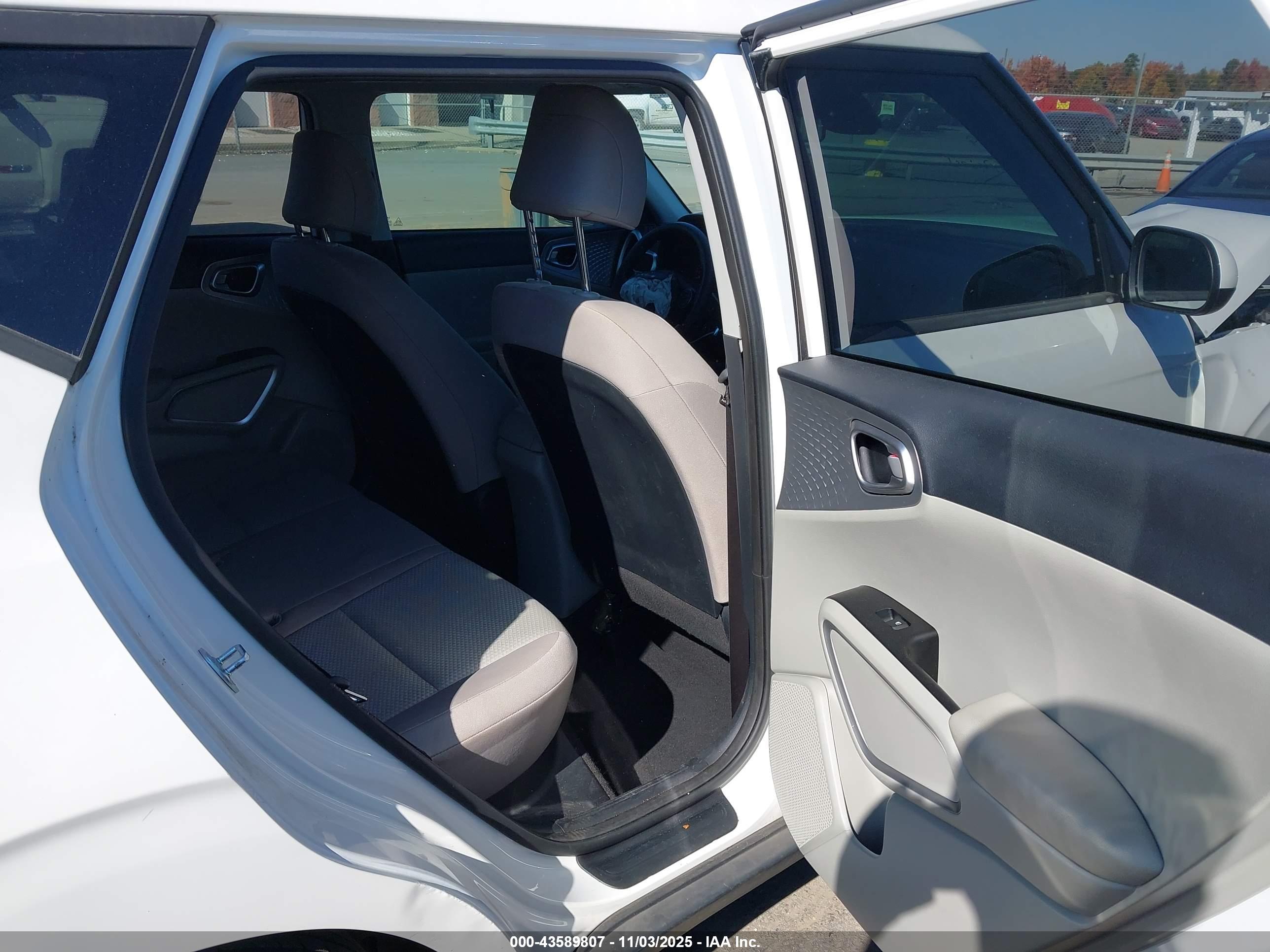 KIA SOUL image 8