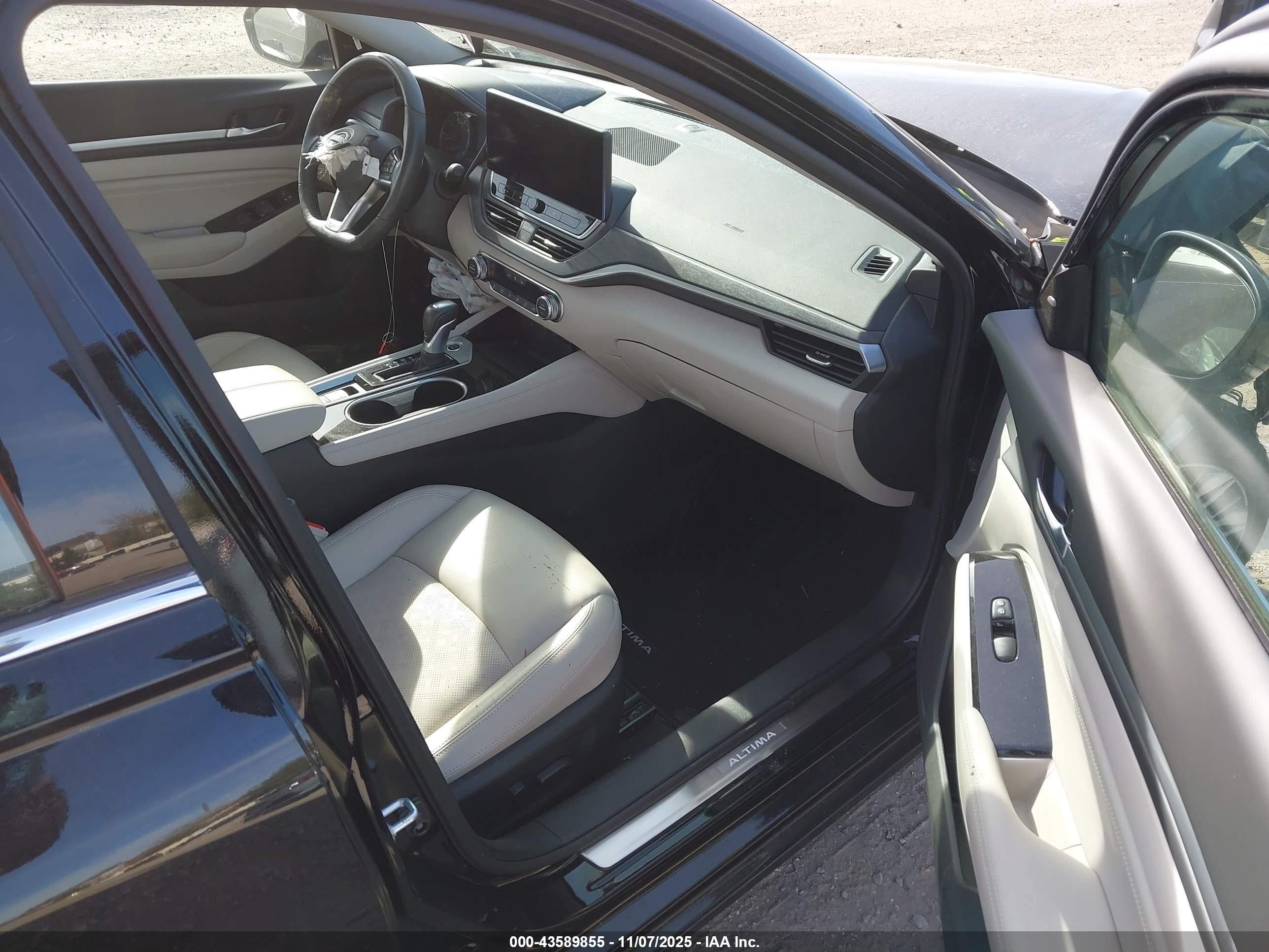NISSAN ALTIMA image 5